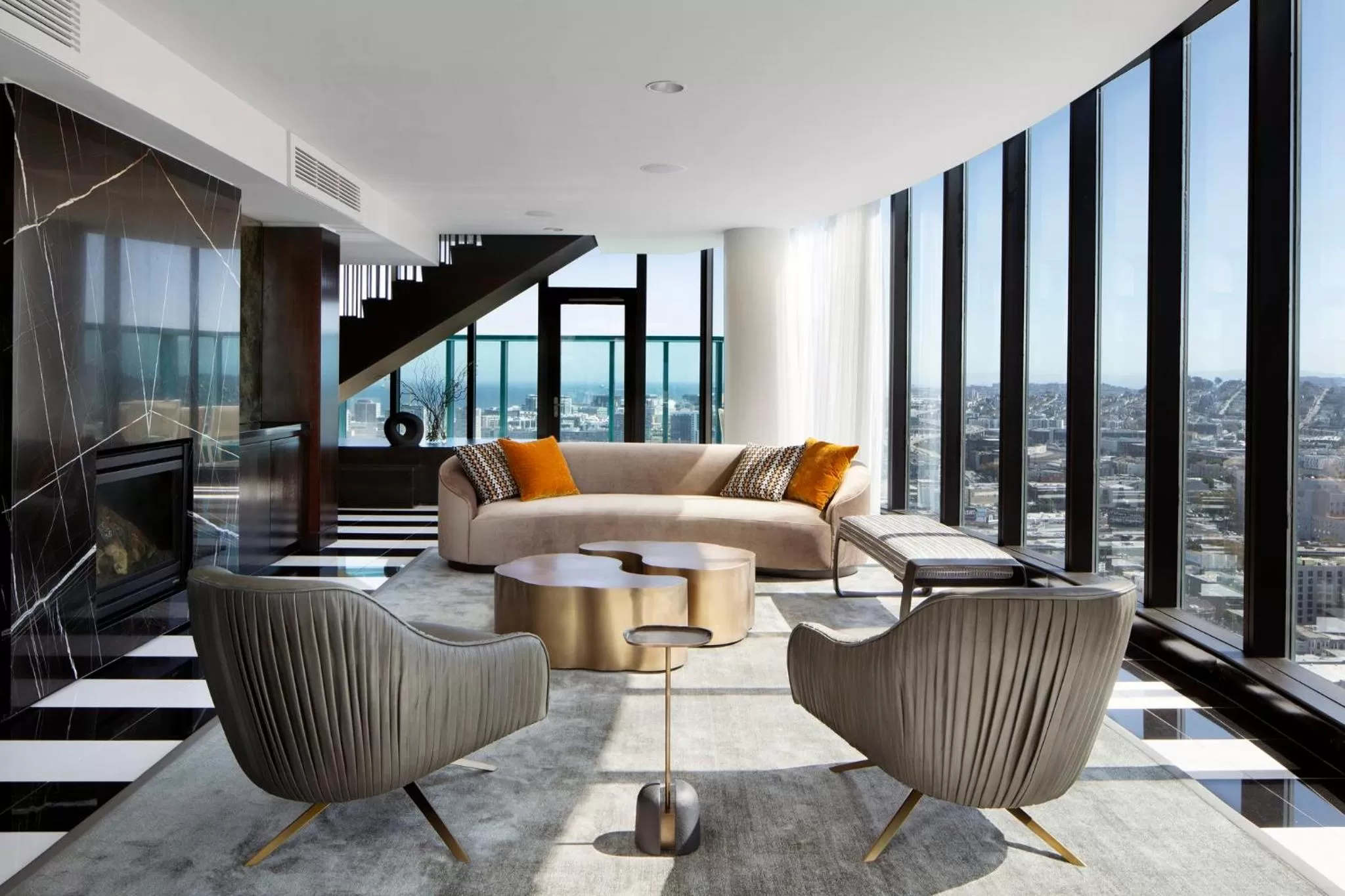 Photo of the whole room in InterContinental San Francisco by IHG
