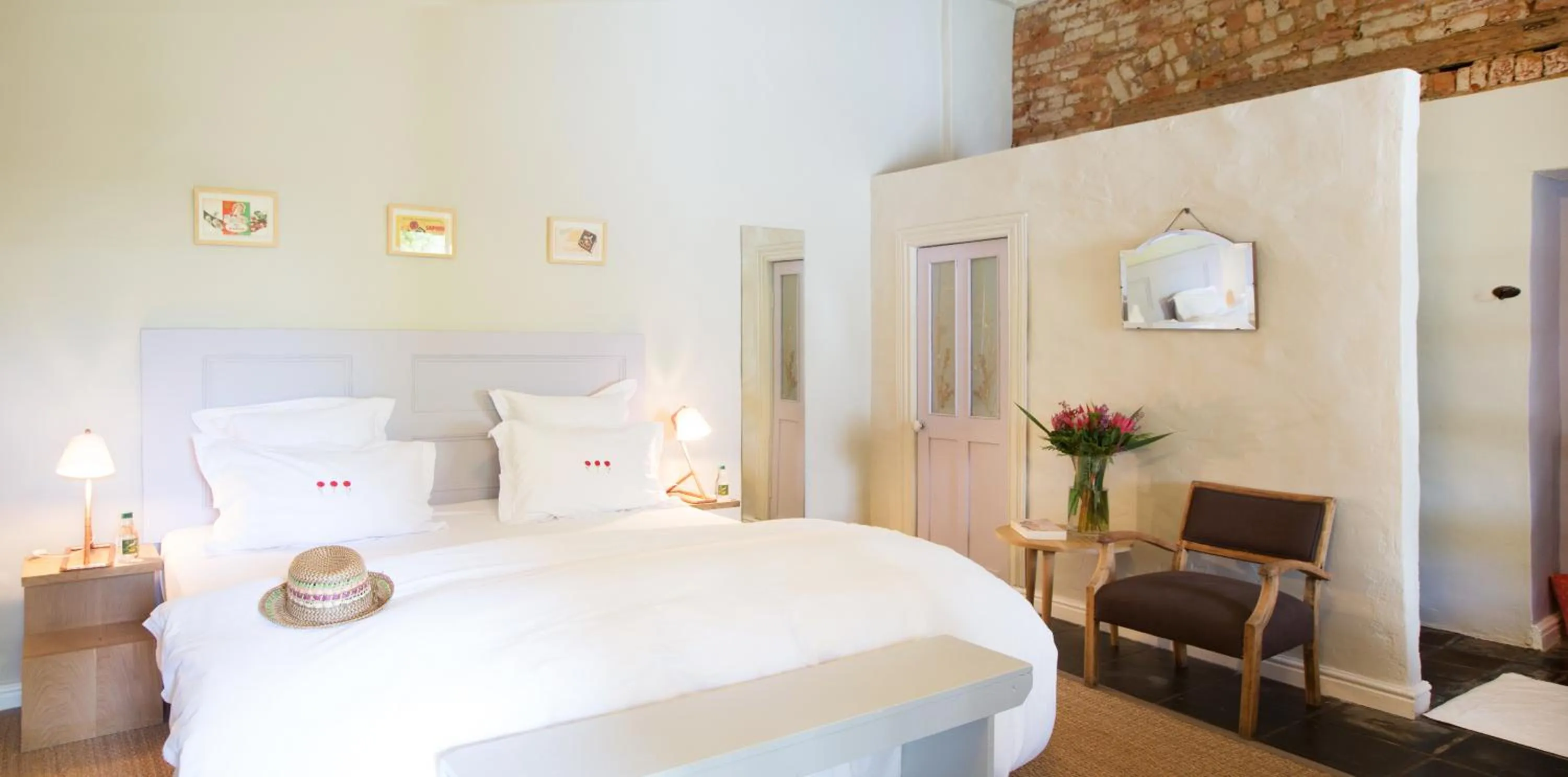 Queen Room in La Grenadine