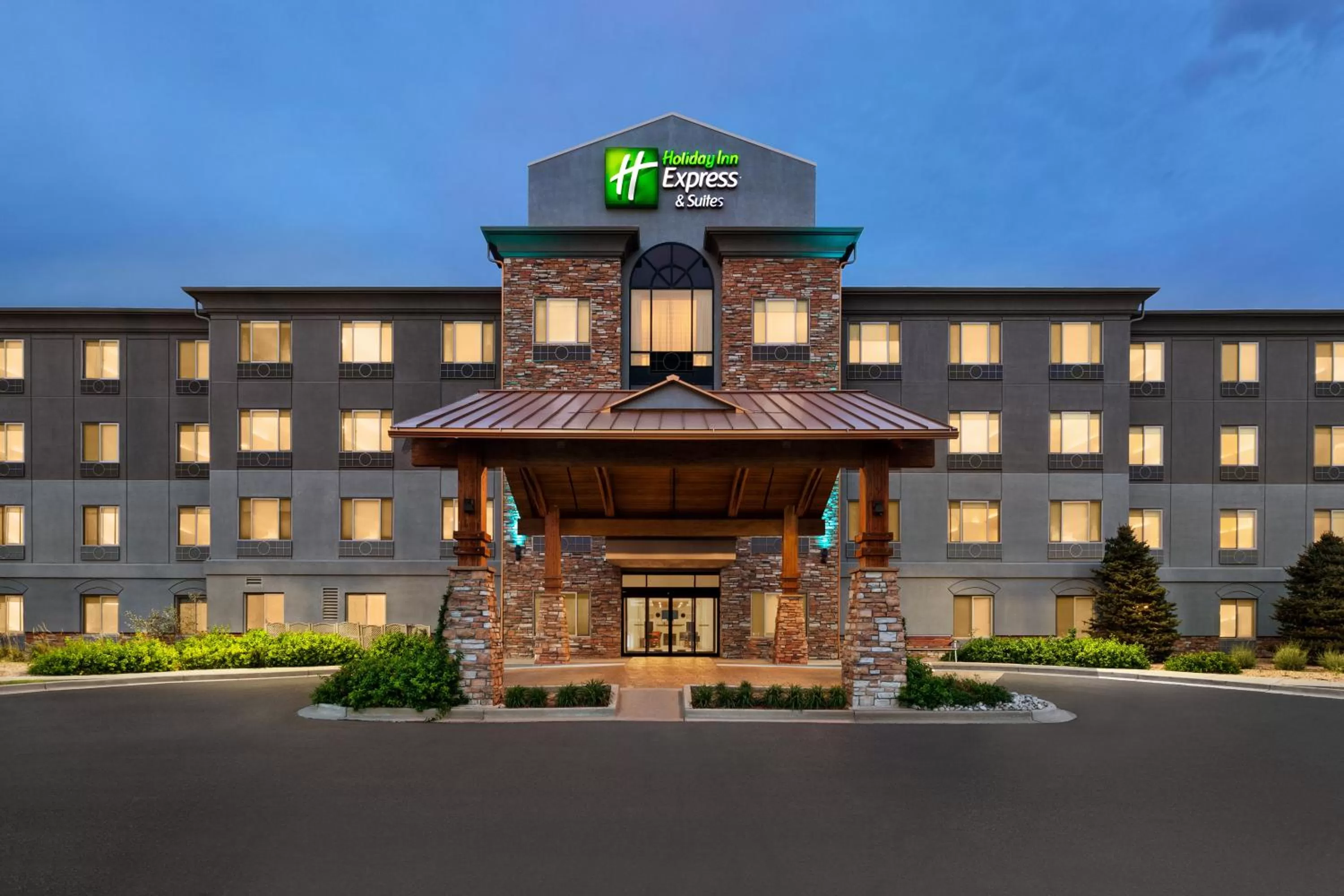 Holiday Inn Express & Suites Denver Airport by IHG