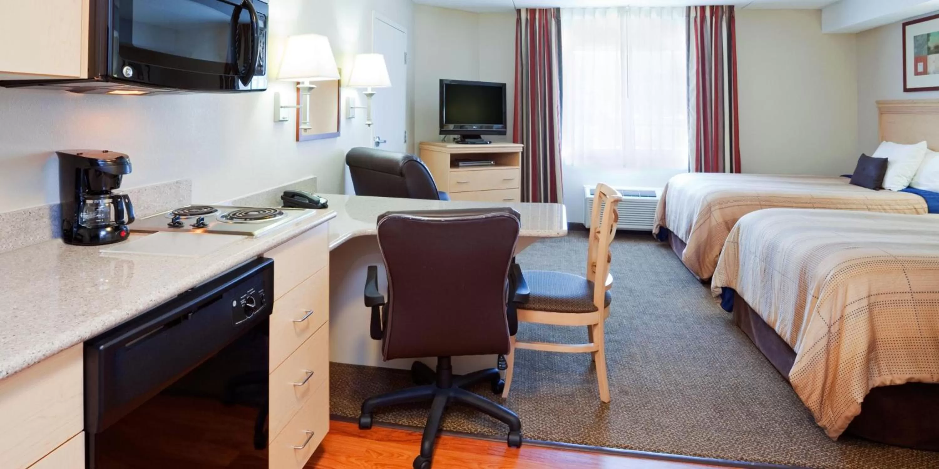 Double Studio with Two Double Beds - Non-Smoking in Candlewood Suites Jacksonville by IHG