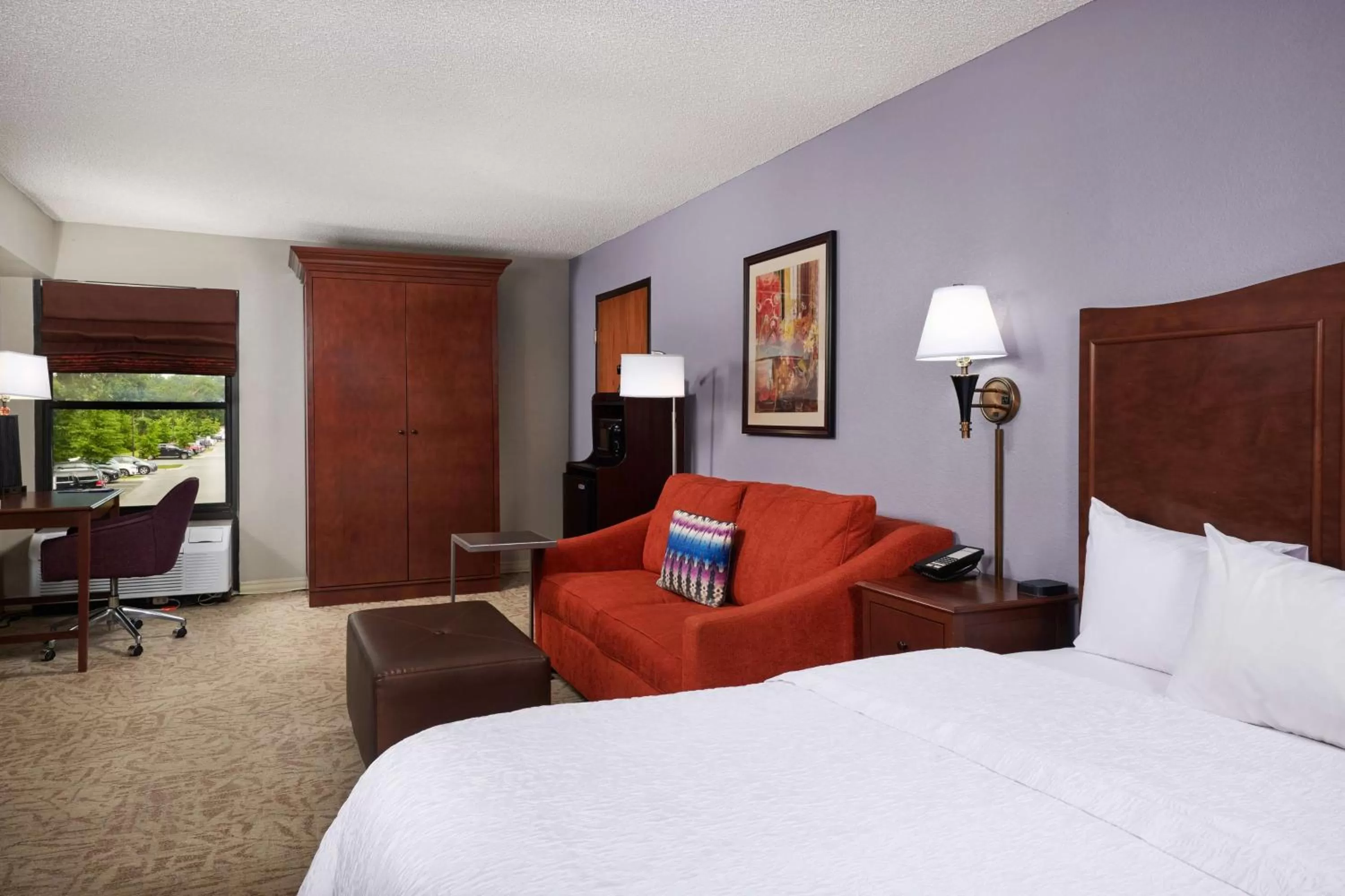 King Room with Sofa Bed and Study - Non-Smoking in Hampton Inn Clemson