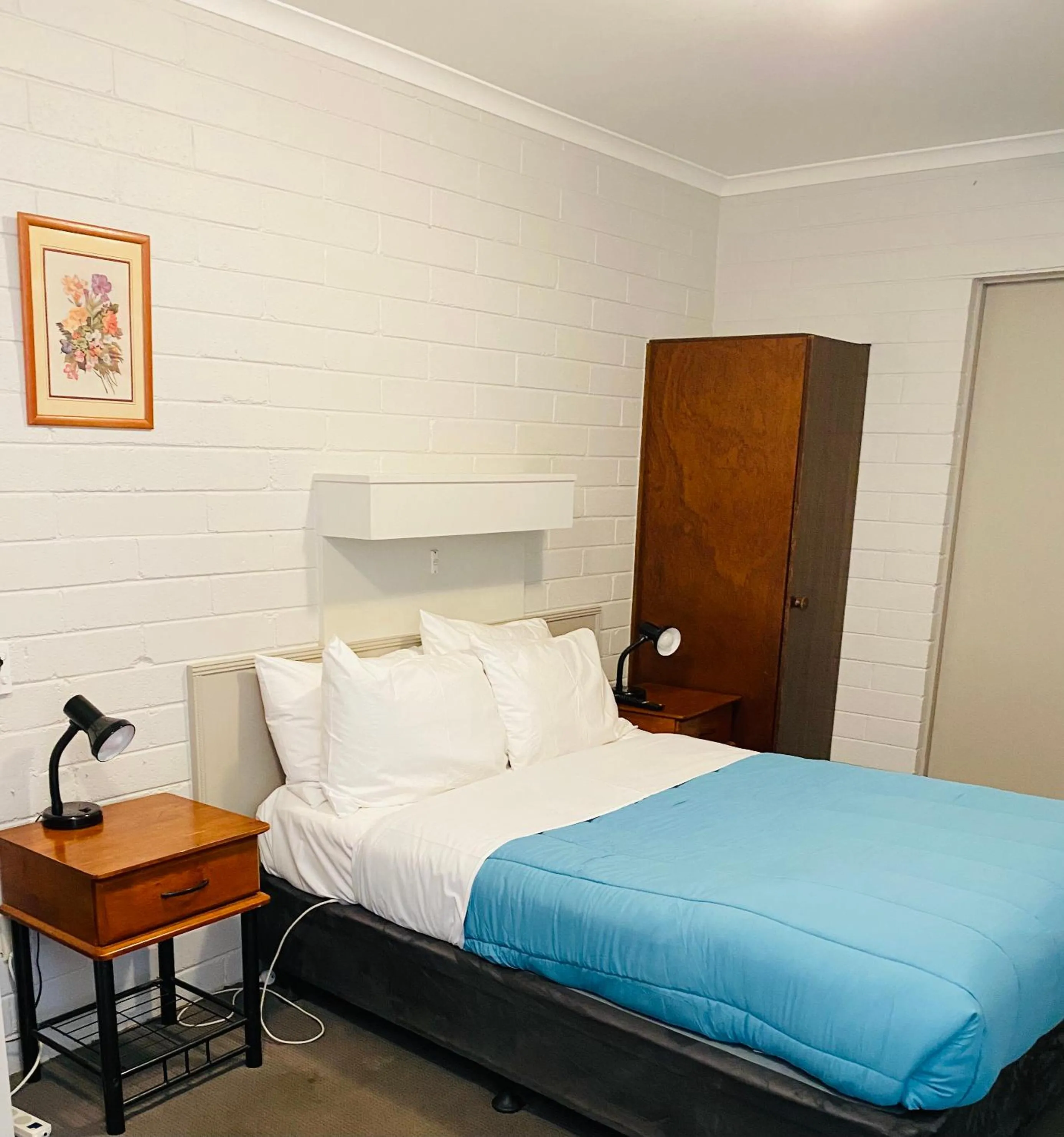 Double Room in Millers Cottage Motel