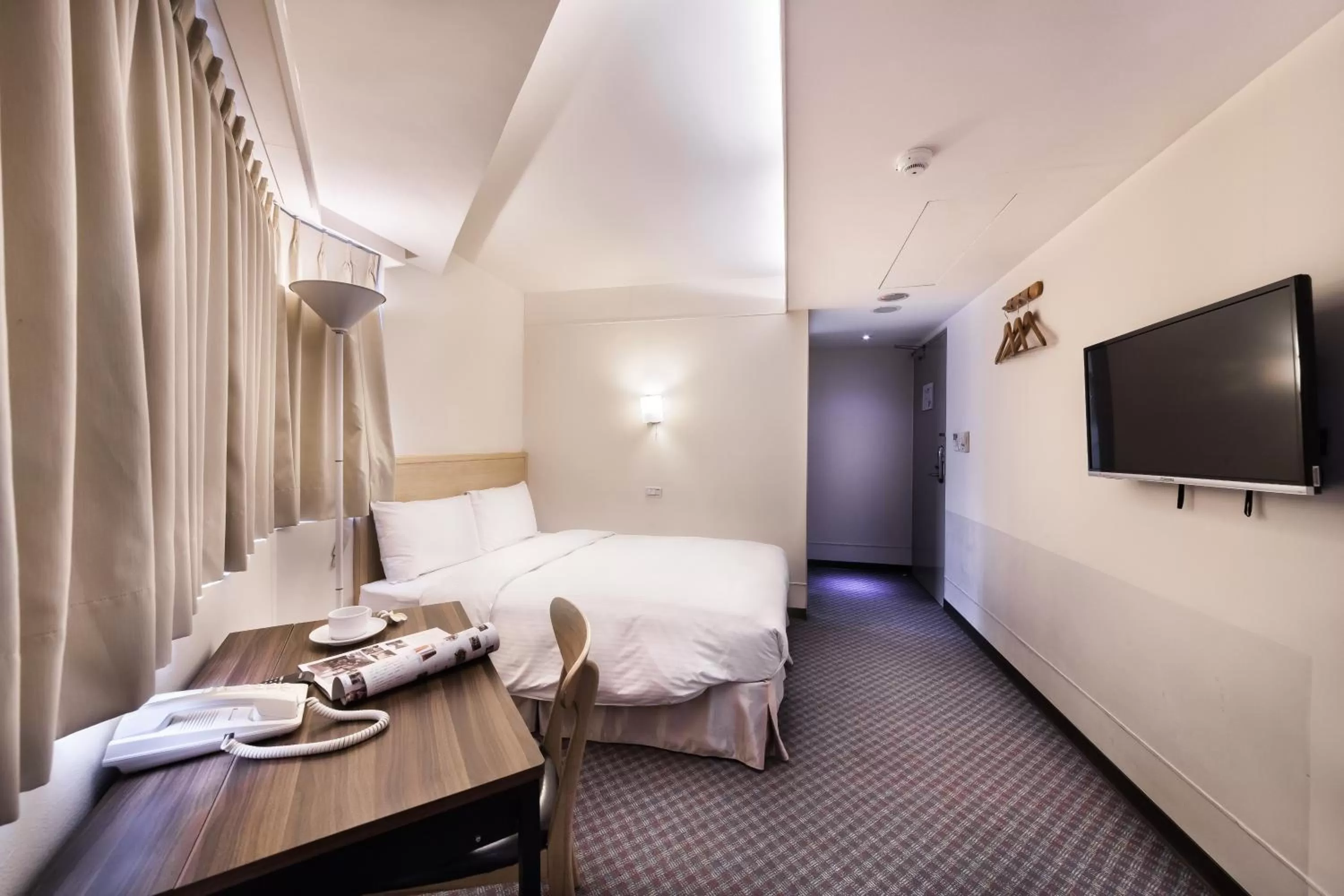 Standard Double Room in Green World Linsen