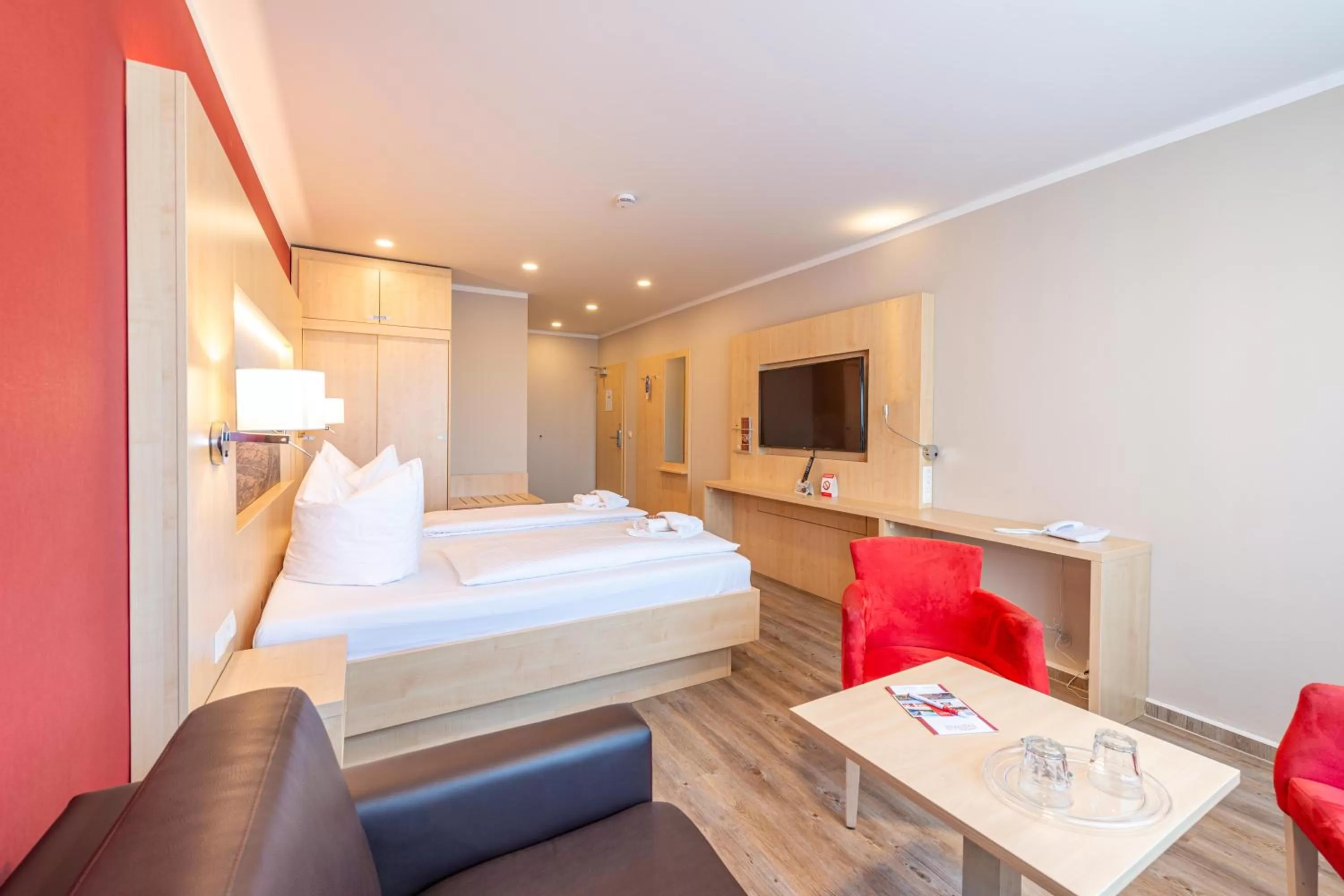 Comfort Double Room in Hotel an der Stadthalle Rostock HBF