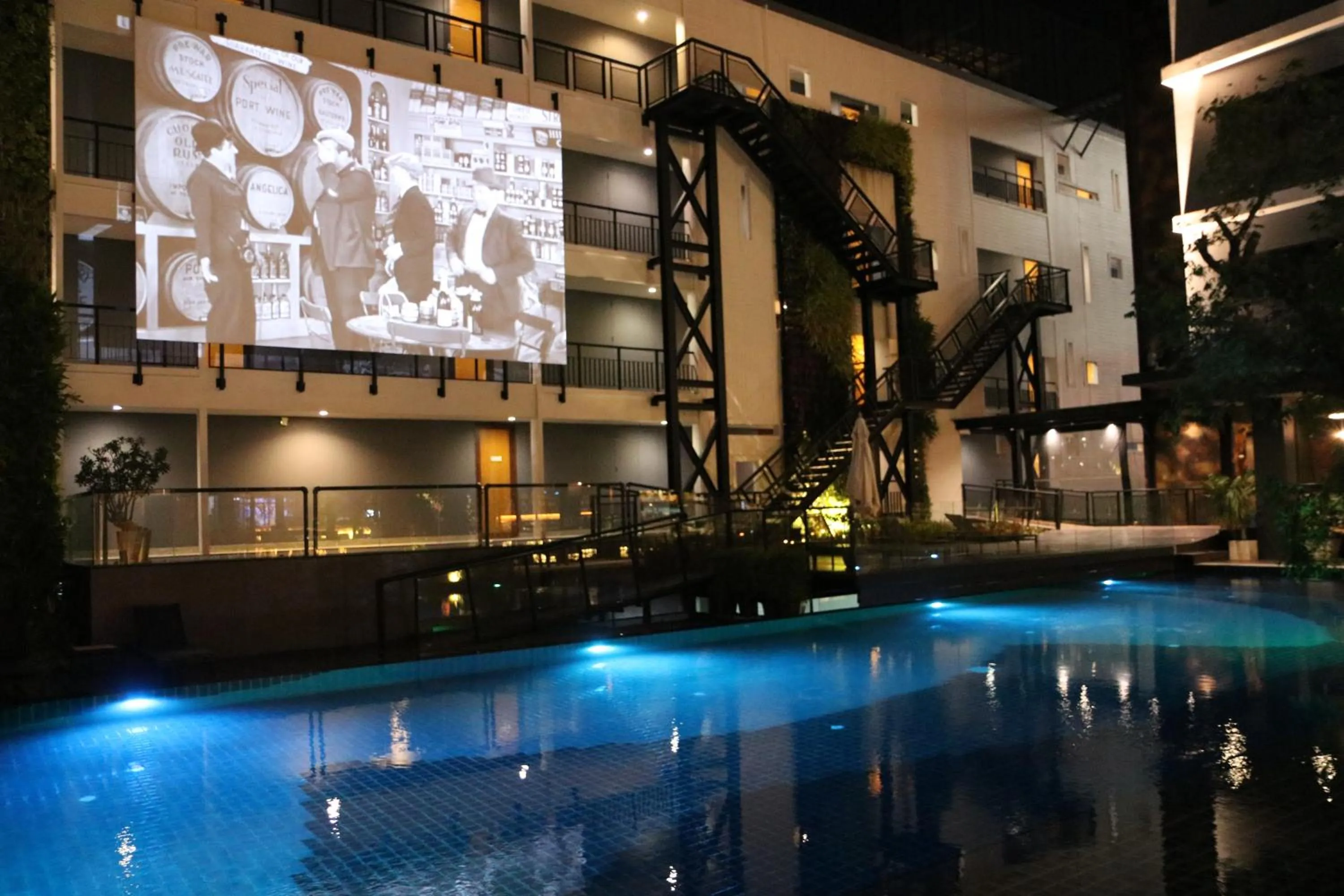 Swimming pool in DARA Hotel