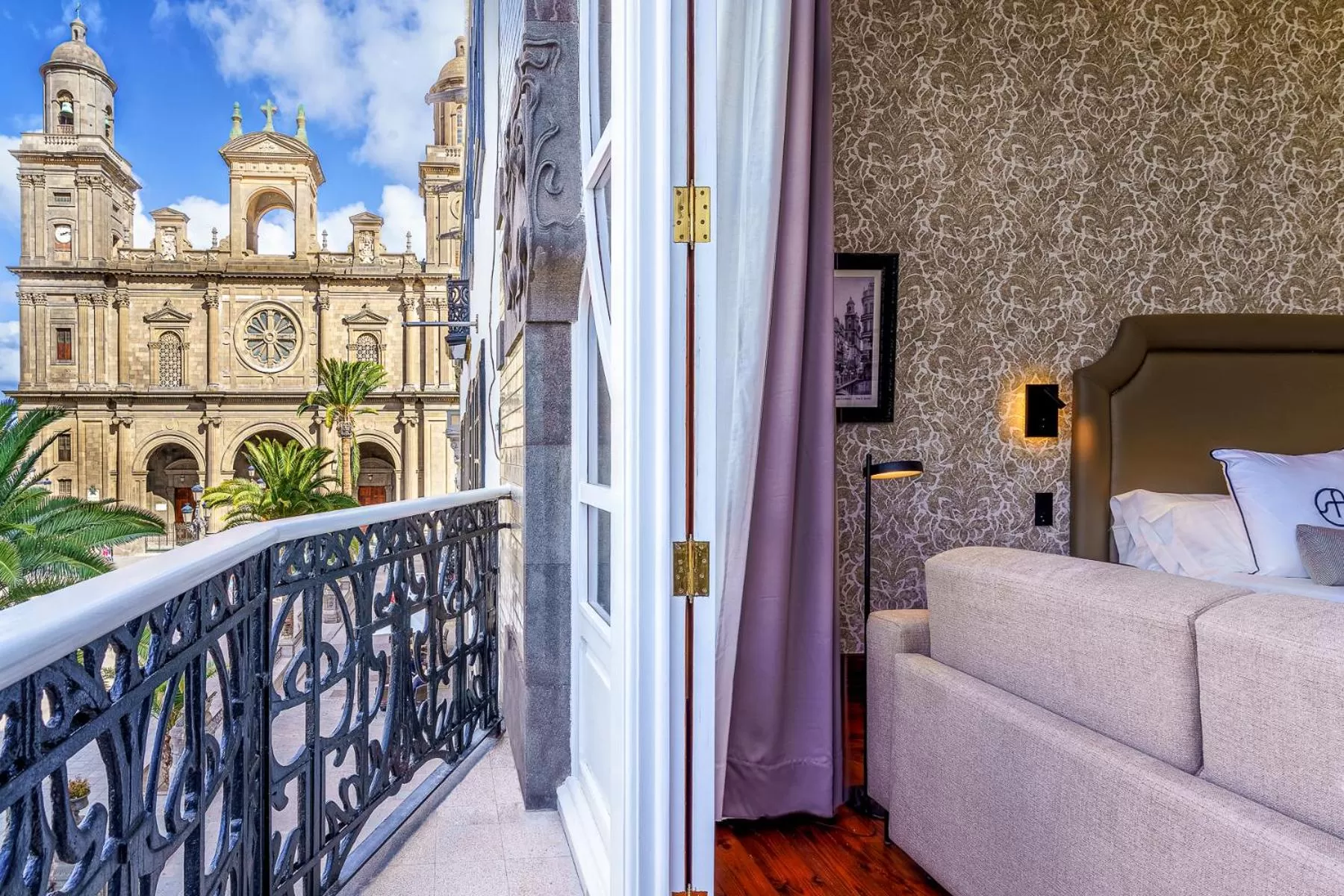 Executive Double Room - single occupancy in Boutique Hotel Cordial Plaza Mayor de Santa Ana