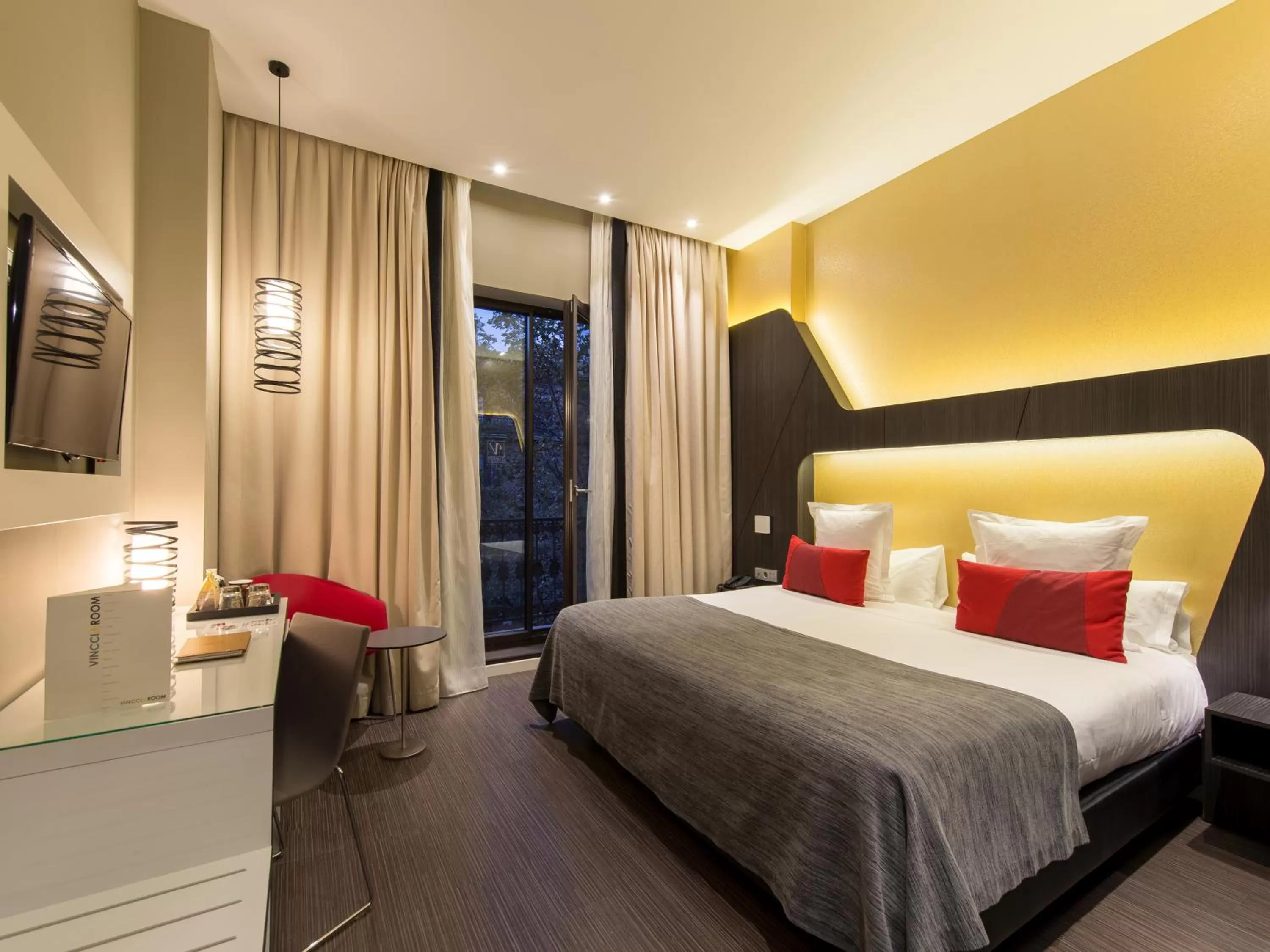 Basic Double Room in Vincci Gala