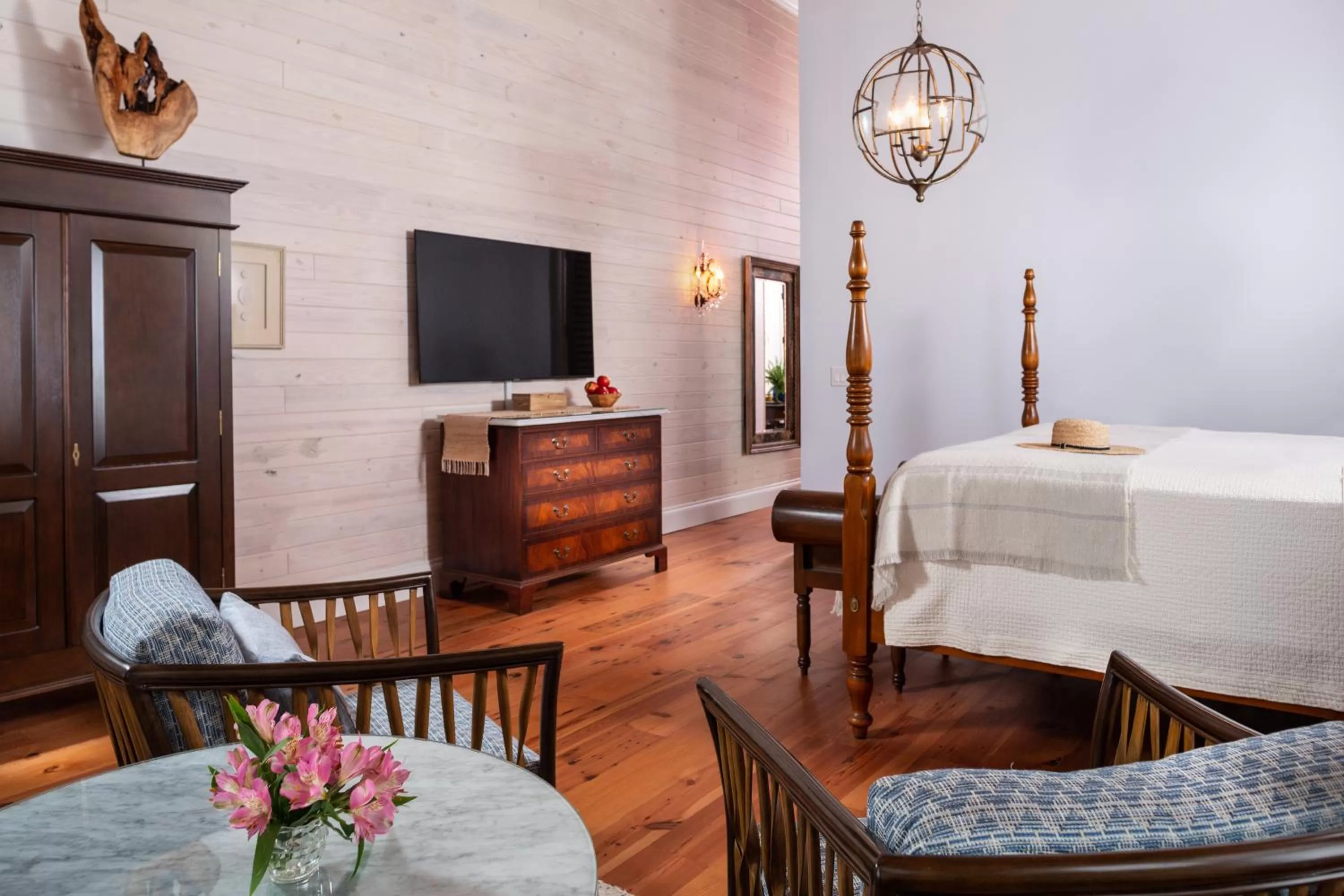 King Room with Sea View in Port d'Hiver Bed and Breakfast