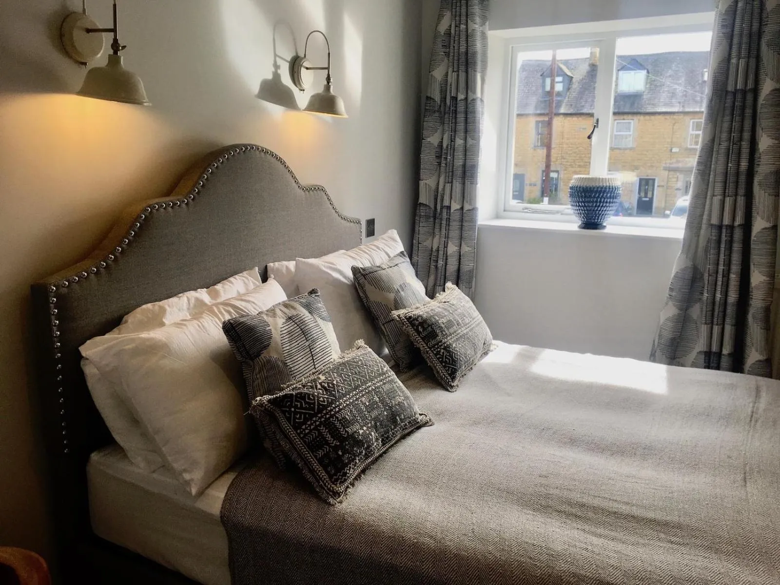 Superior King Room in The Mousetrap Inn