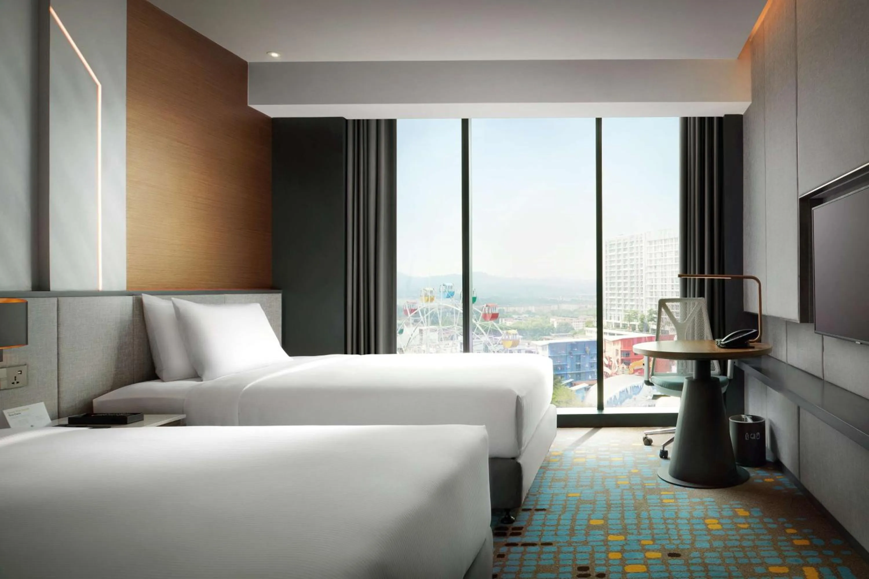 Deluxe Twin Room with Park View in Doubletree By Hilton Shah Alam I-City