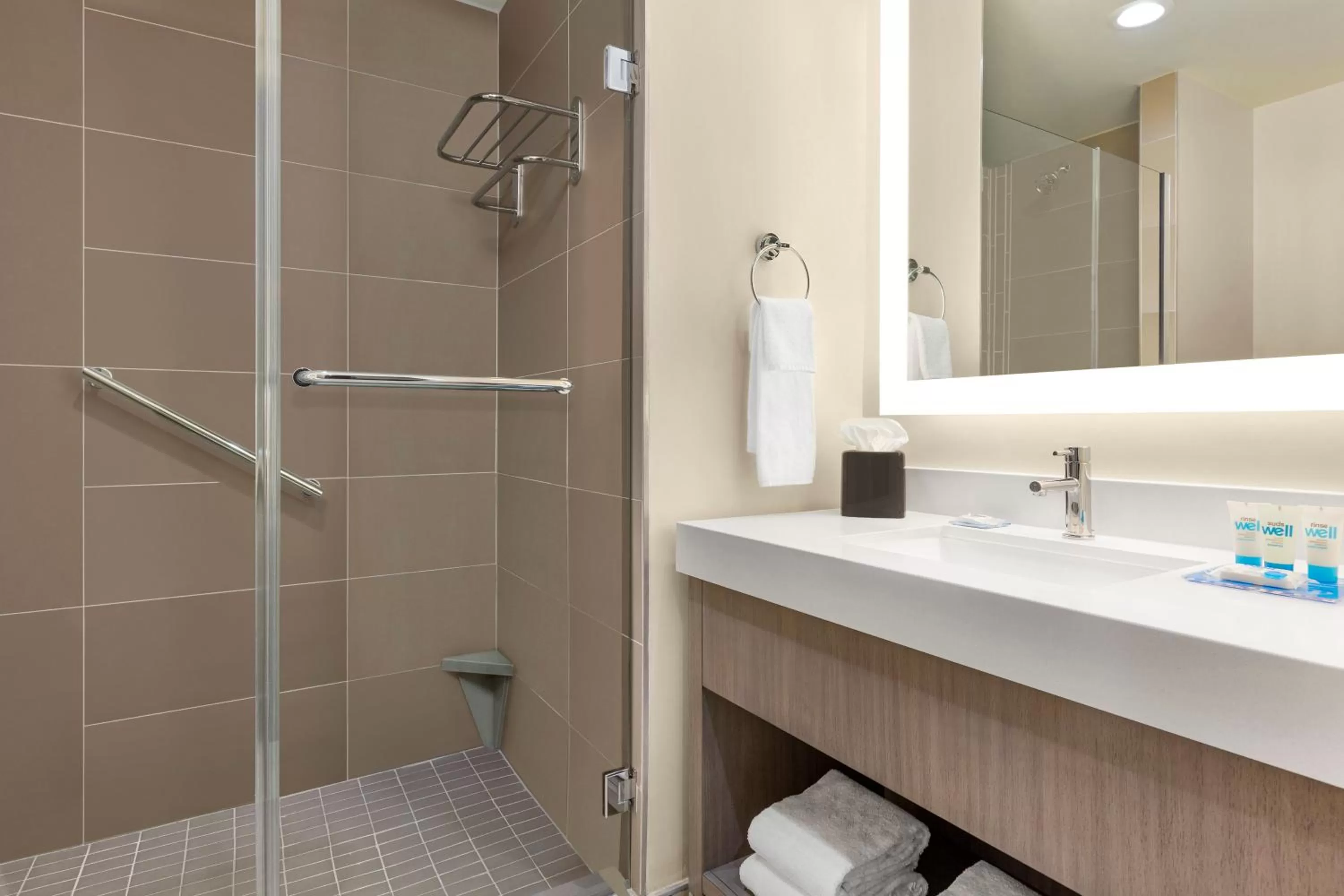 One Bedroom Kitchen Suite with Two Queen Beds and Sofa Bed in Hyatt House Bryan/College Station