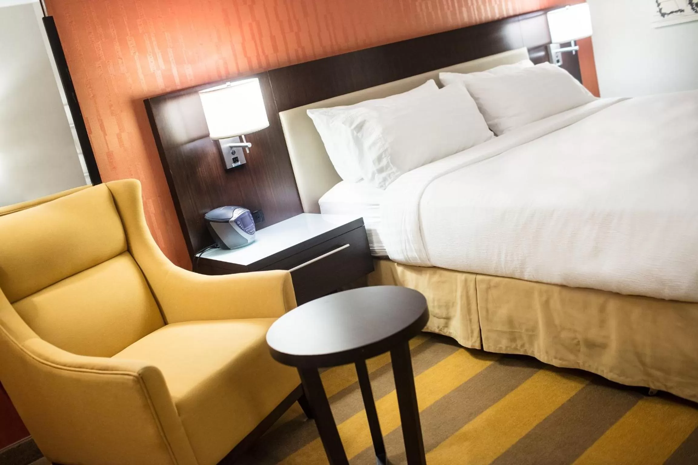 King Room - Hearing Disability Access/Non-Smoking in Wyndham Rochester Downtown