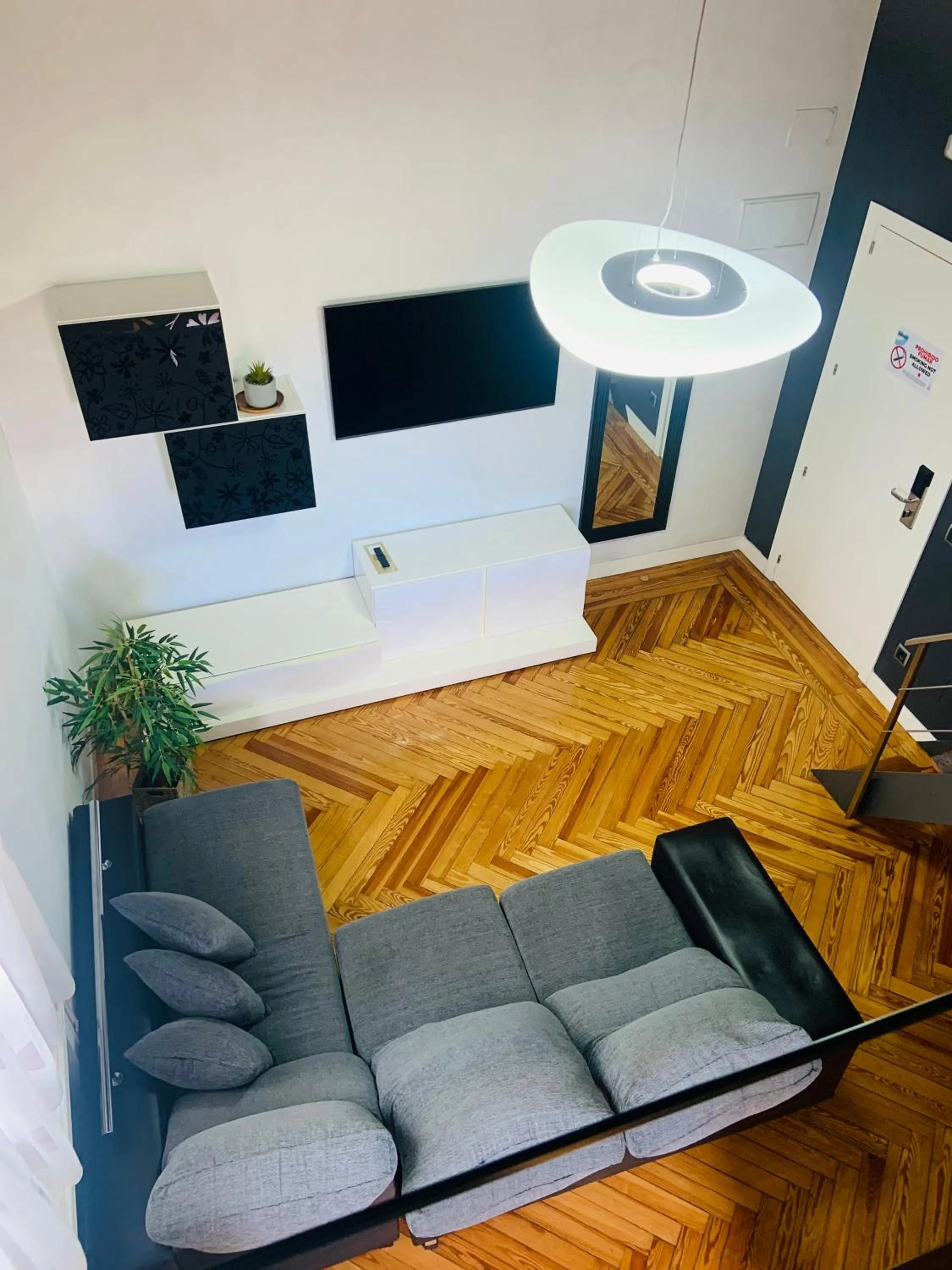 Deluxe Attic with Terrace in Hostal Abadia Madrid