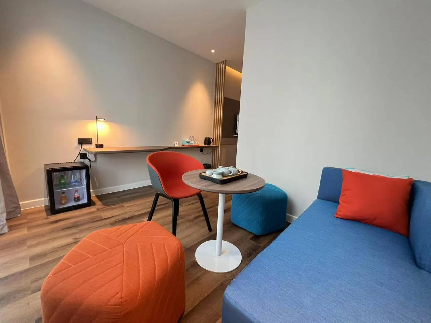 Standard King Room with City View in Holiday Inn Express Yangjiang City Center by IHG