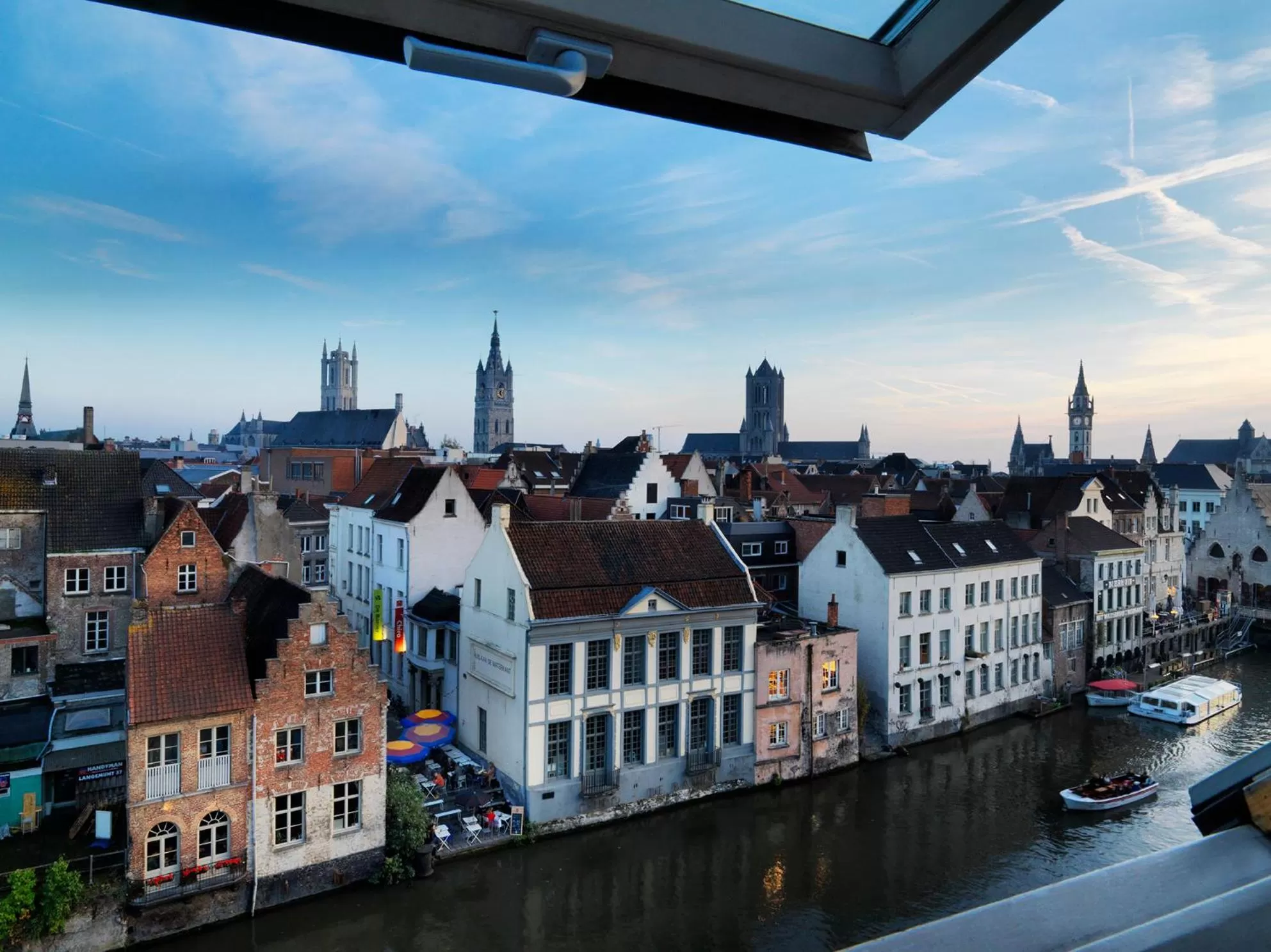 Luxury Double Room with River View in Hotel Harmony