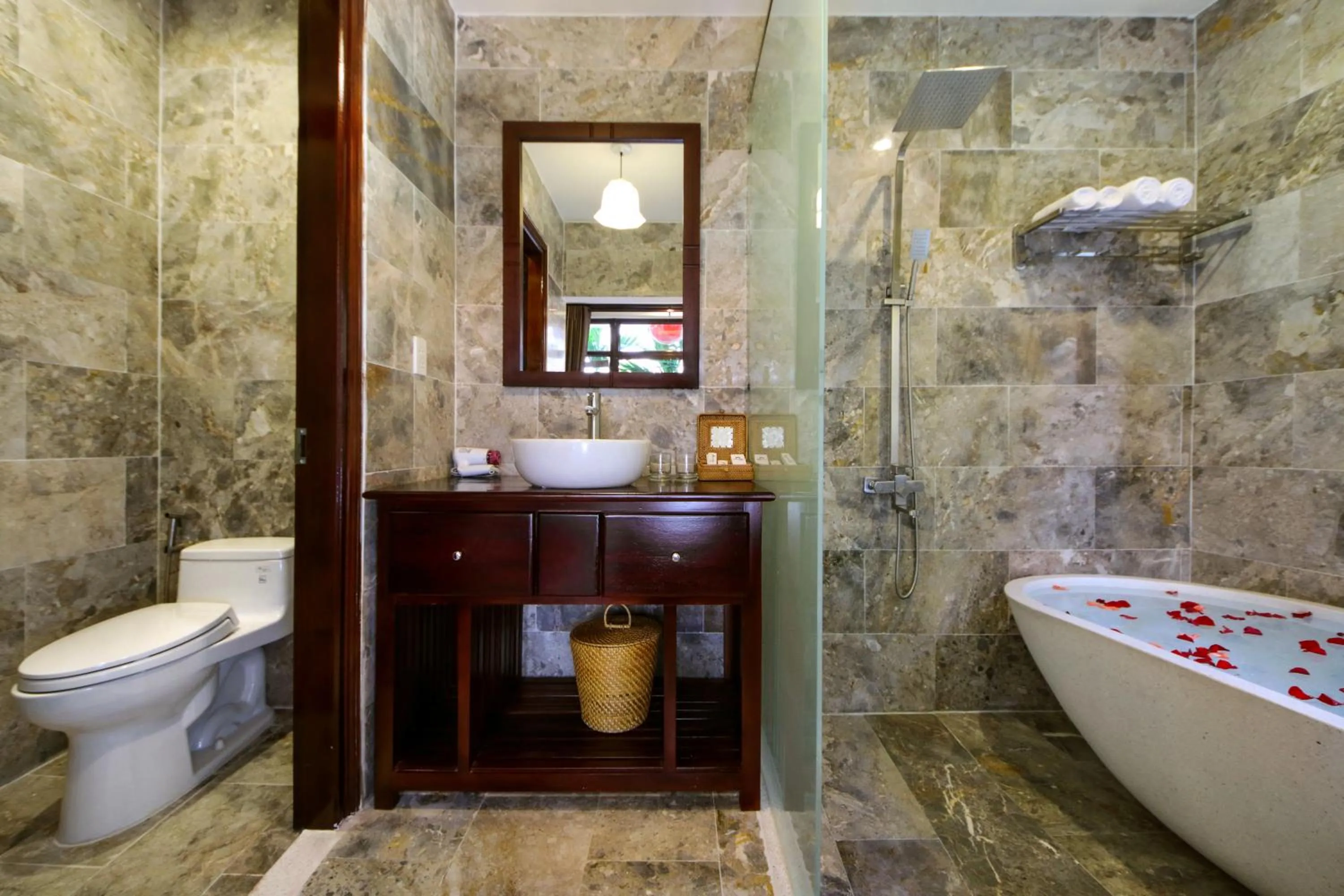 Deluxe Double or Twin Room with Pool View in Little Town Villa