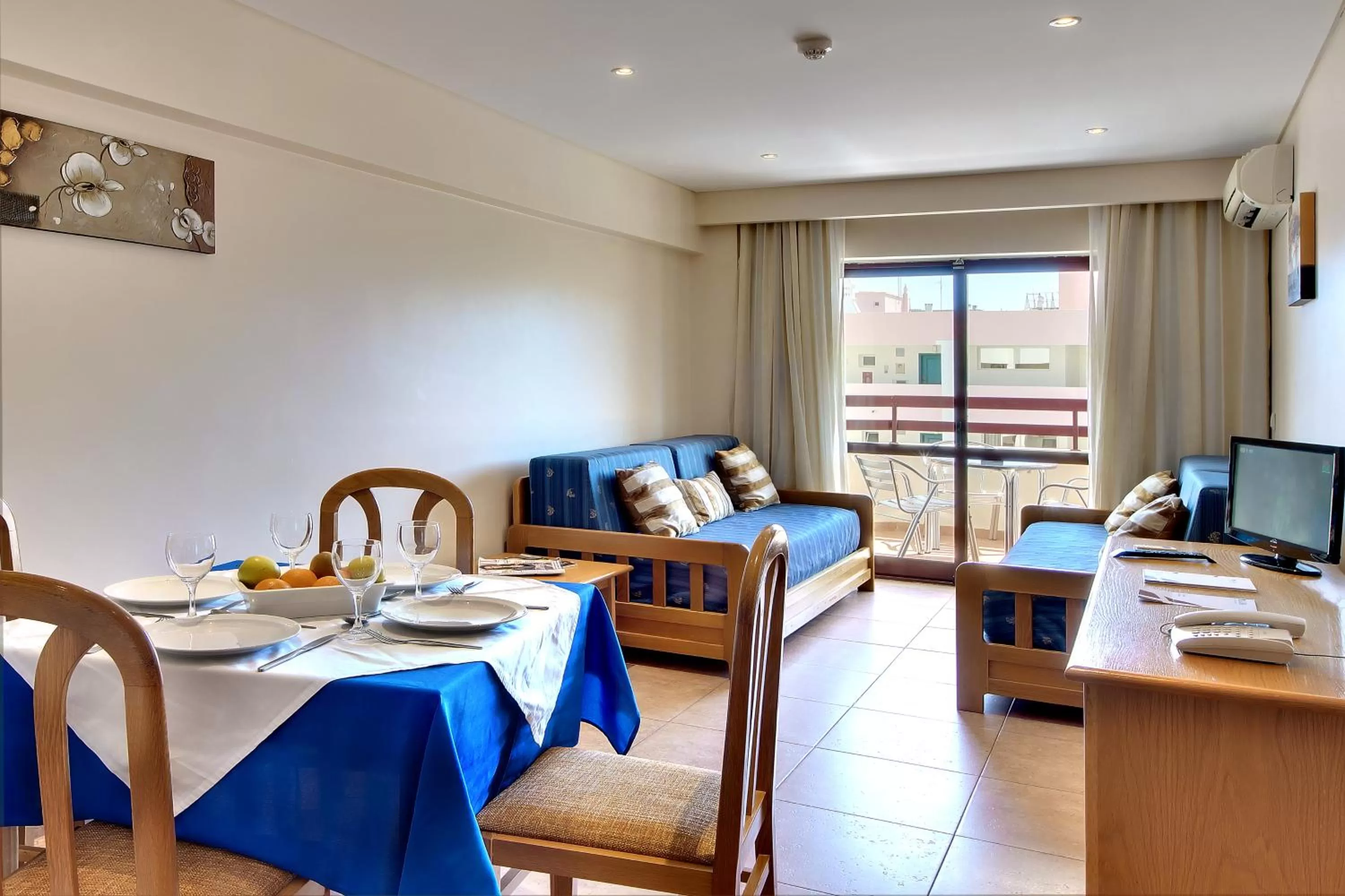 One-Bedroom Apartment (4 Adults) in Hotel Alba