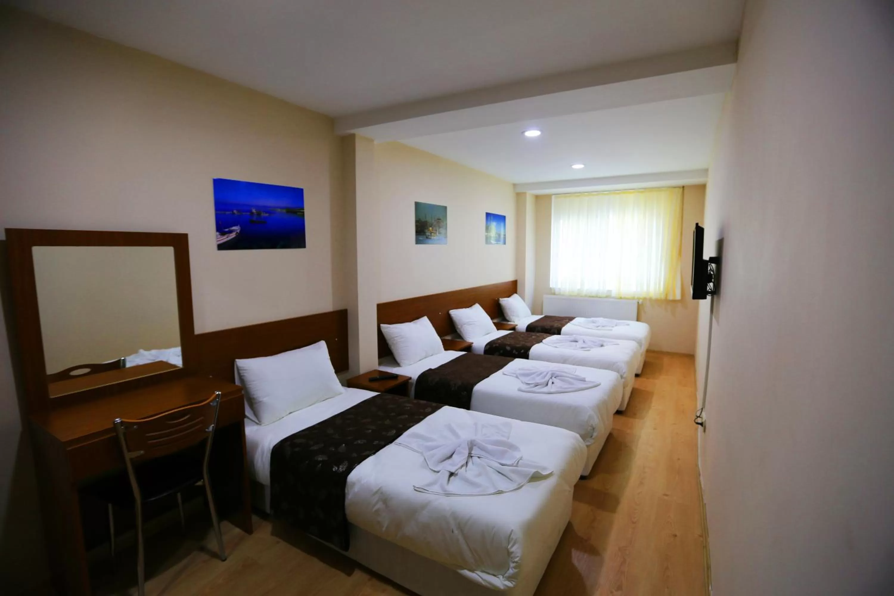 Two-Bedroom Apartment (6 Adults) in Istanbul Family Apartment