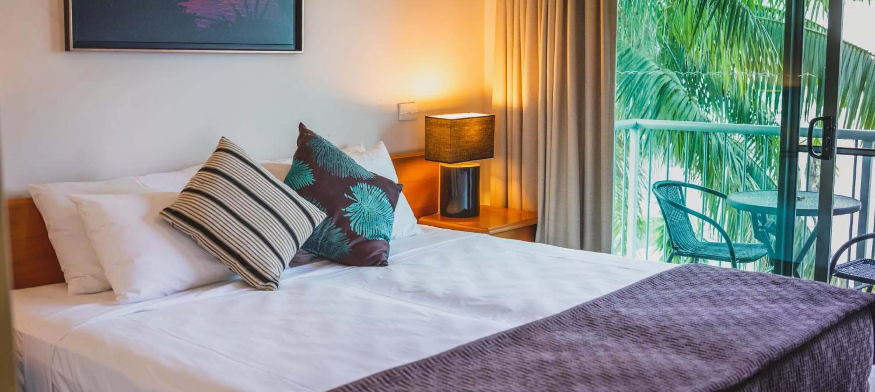 1 Bedroom Suite with Spa in Heritage Cairns Hotel