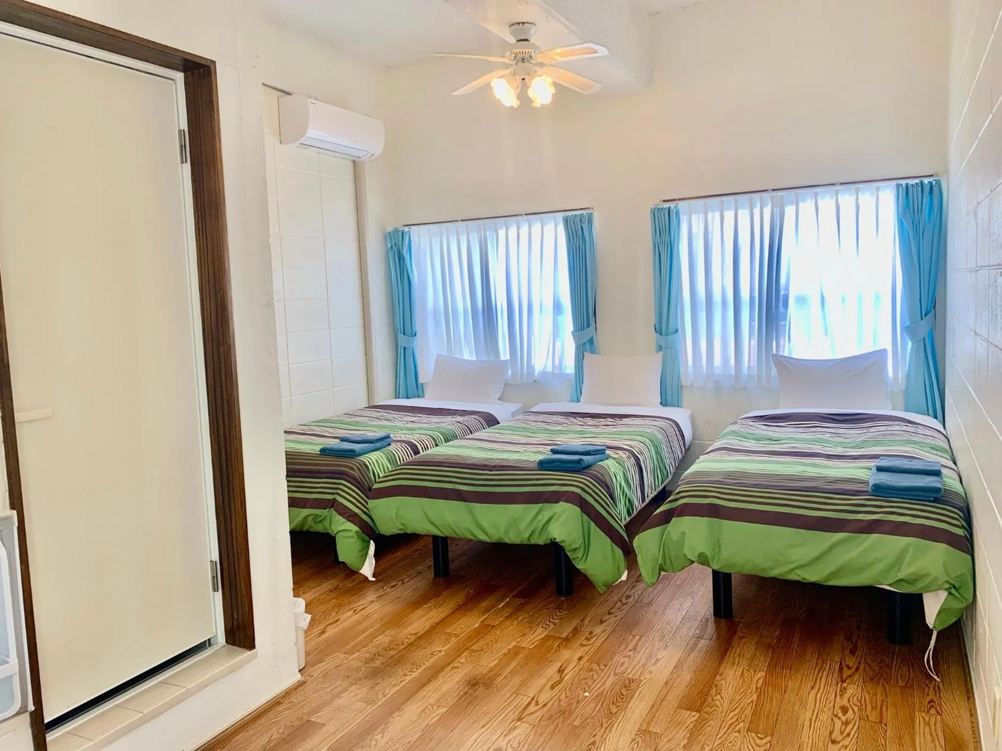 Triple Room with Private Bathroom in Pension Sea Friend