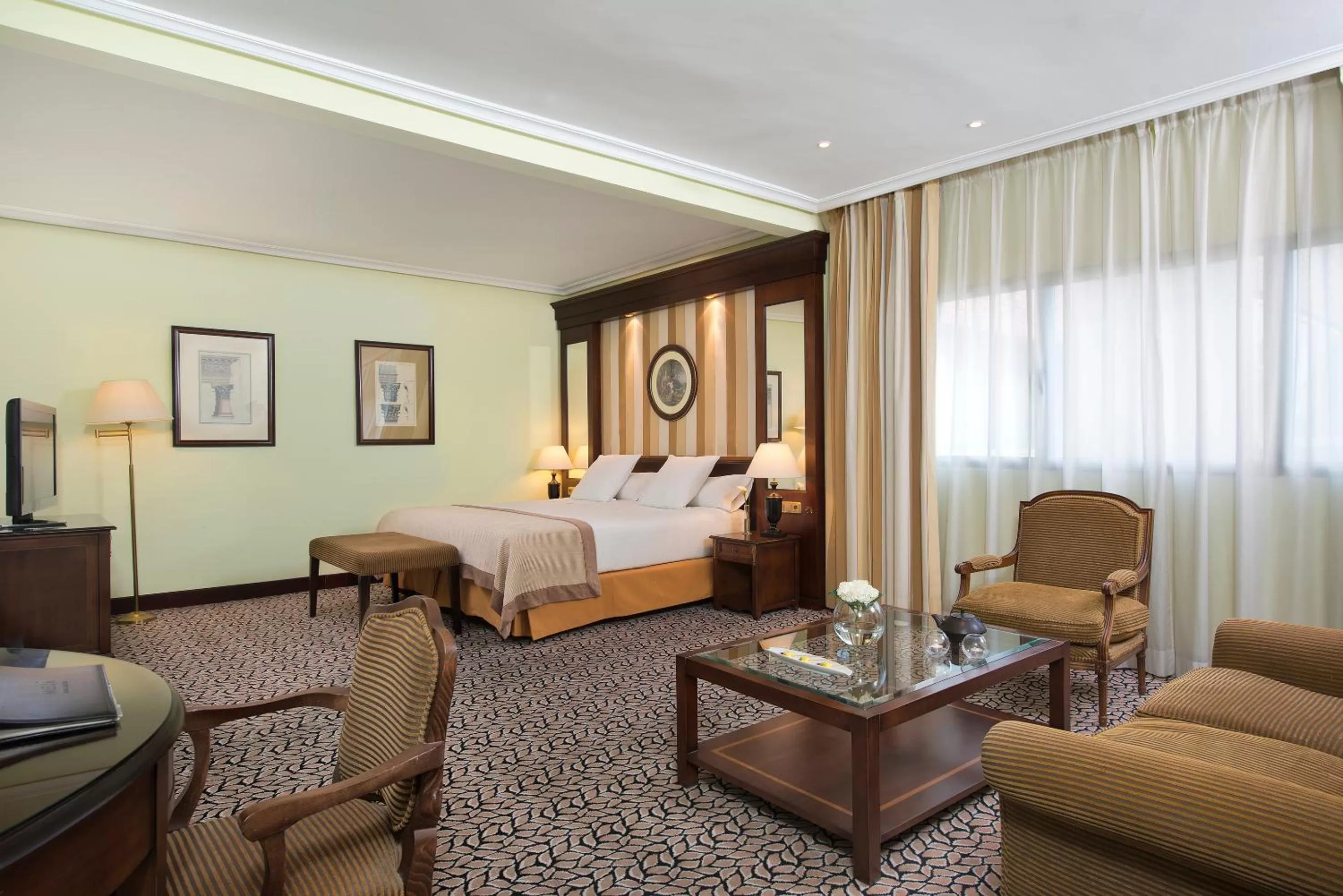 Junior Suite in Melia Barajas