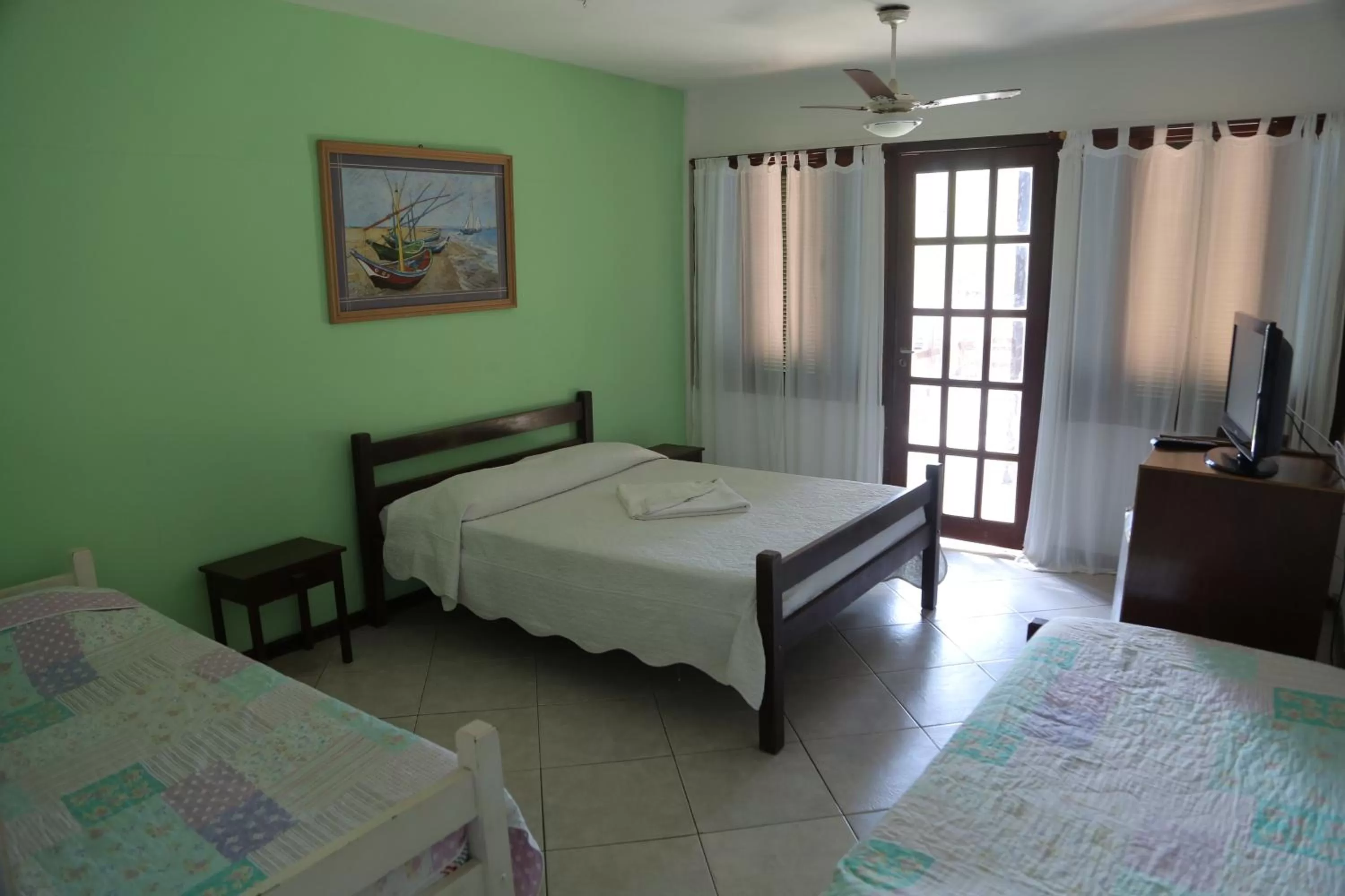 Standard Quadruple Room in Pousada Saint Germain