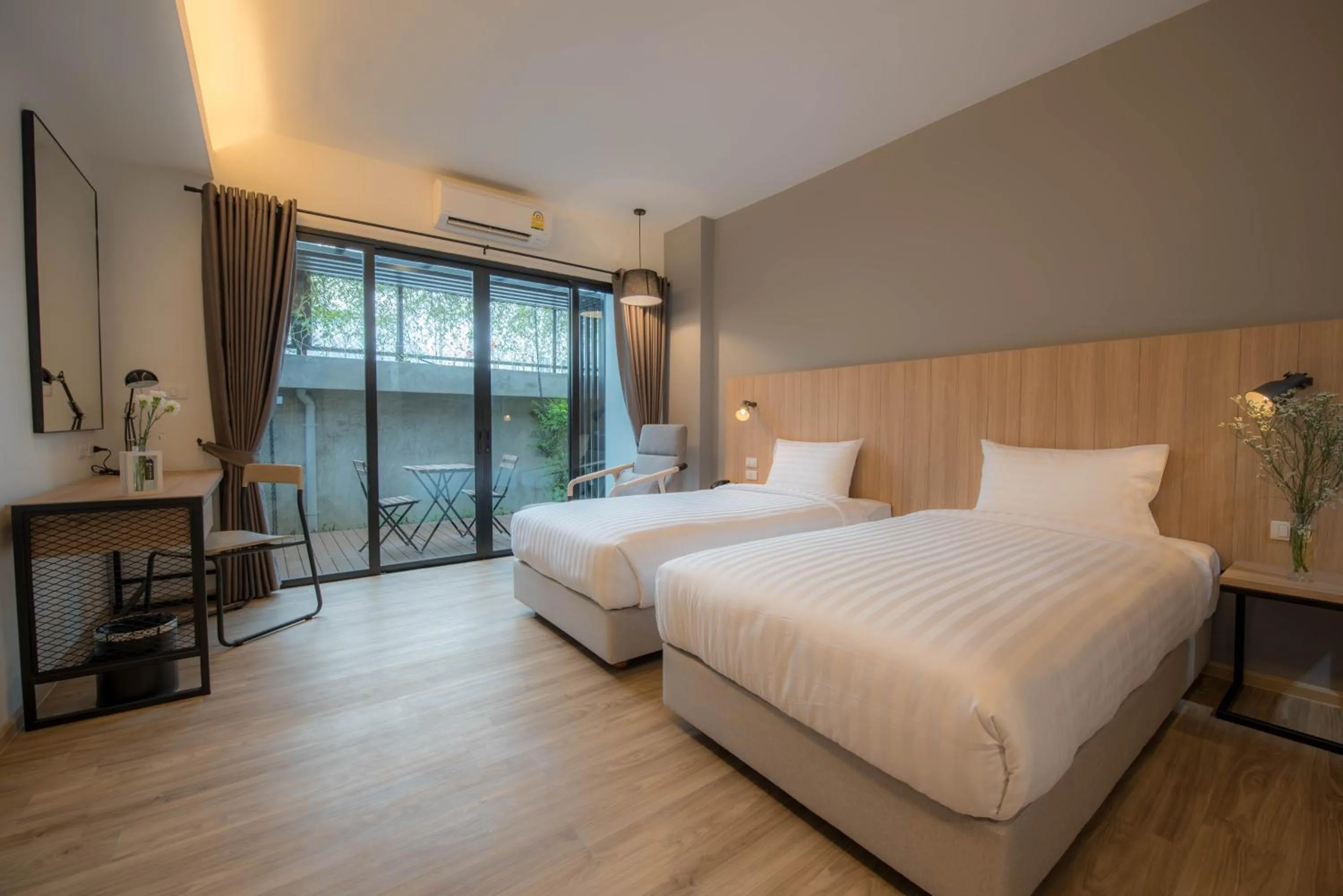 Garden Room in Mii Hotel Srinakarin