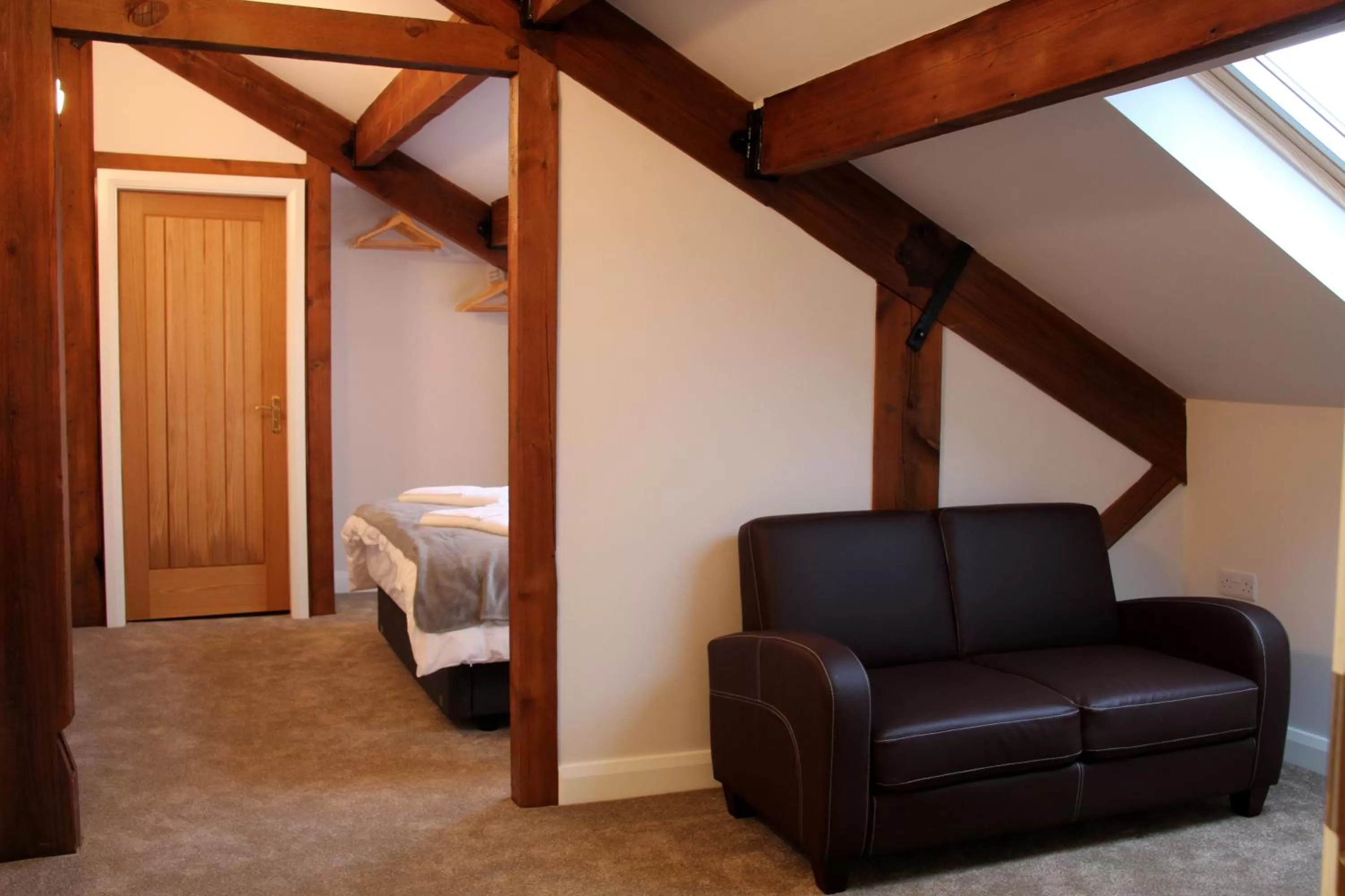 King Room with Seating Area in Coddy's Farm