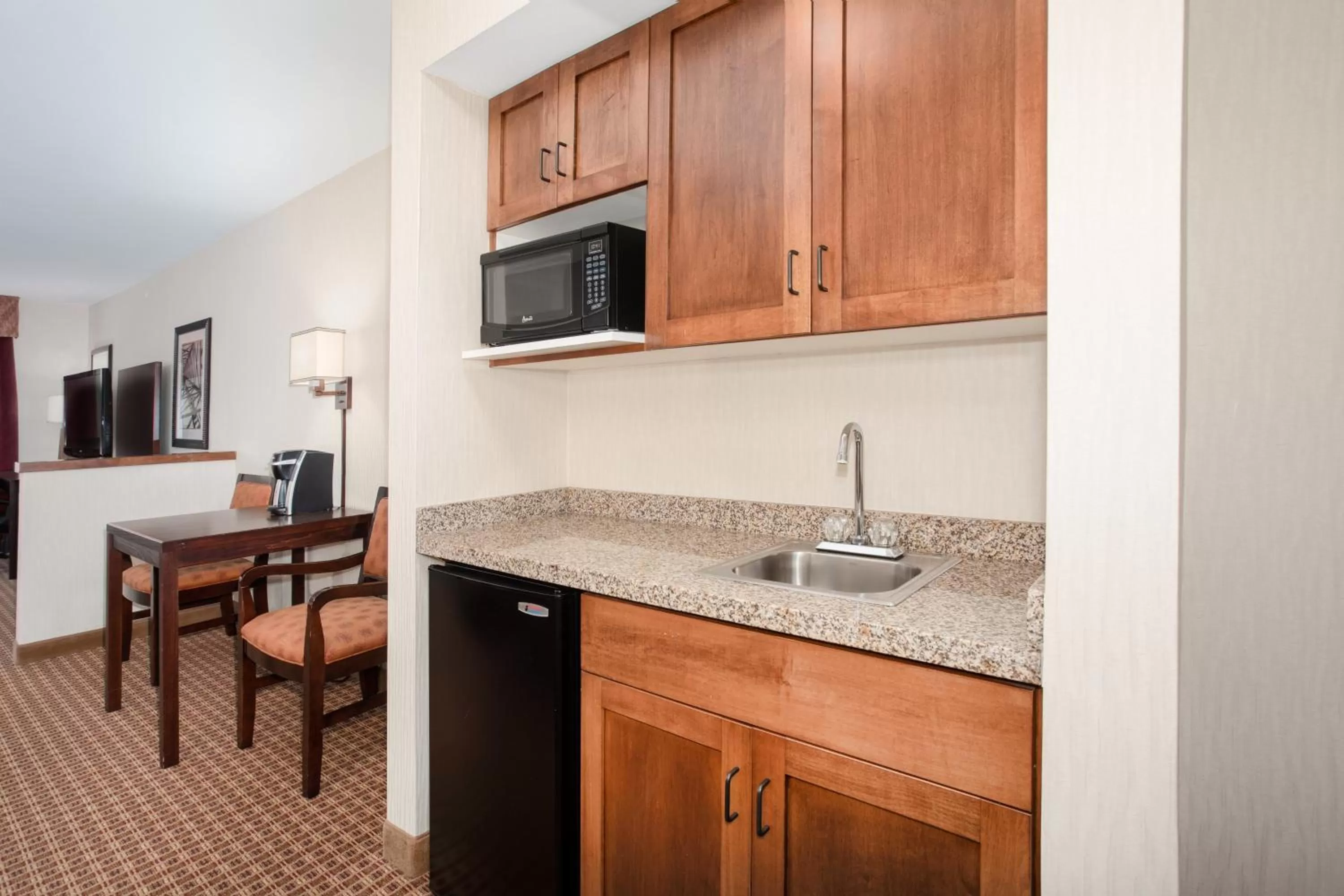One-Bedroom King Suite in Holiday Inn Express Hotel & Suites Gillette by IHG