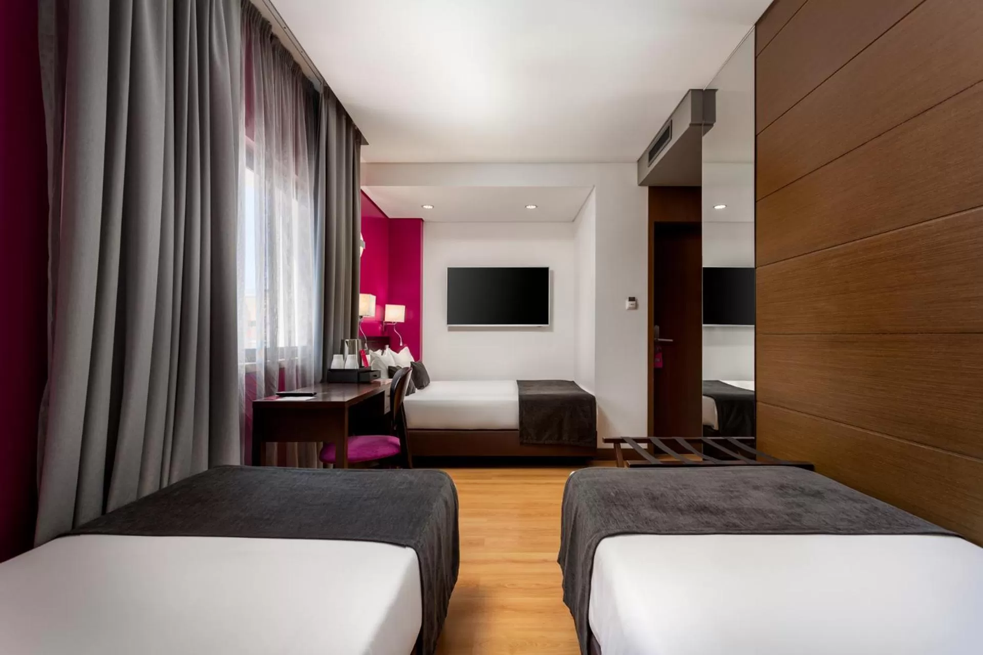 Standard Family Room in Hotel Luena