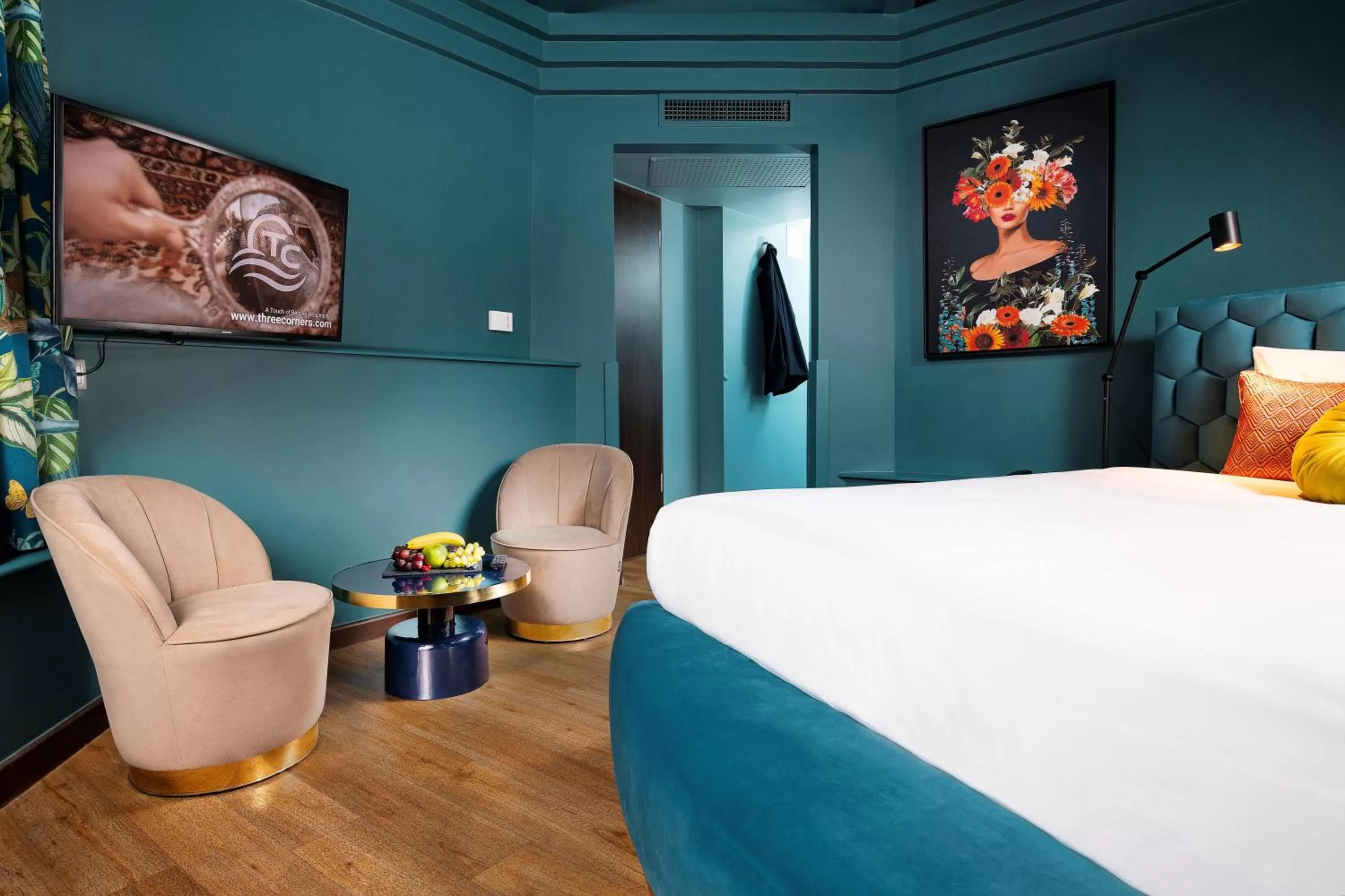 Celebration Room in Three Corners Hotel Art