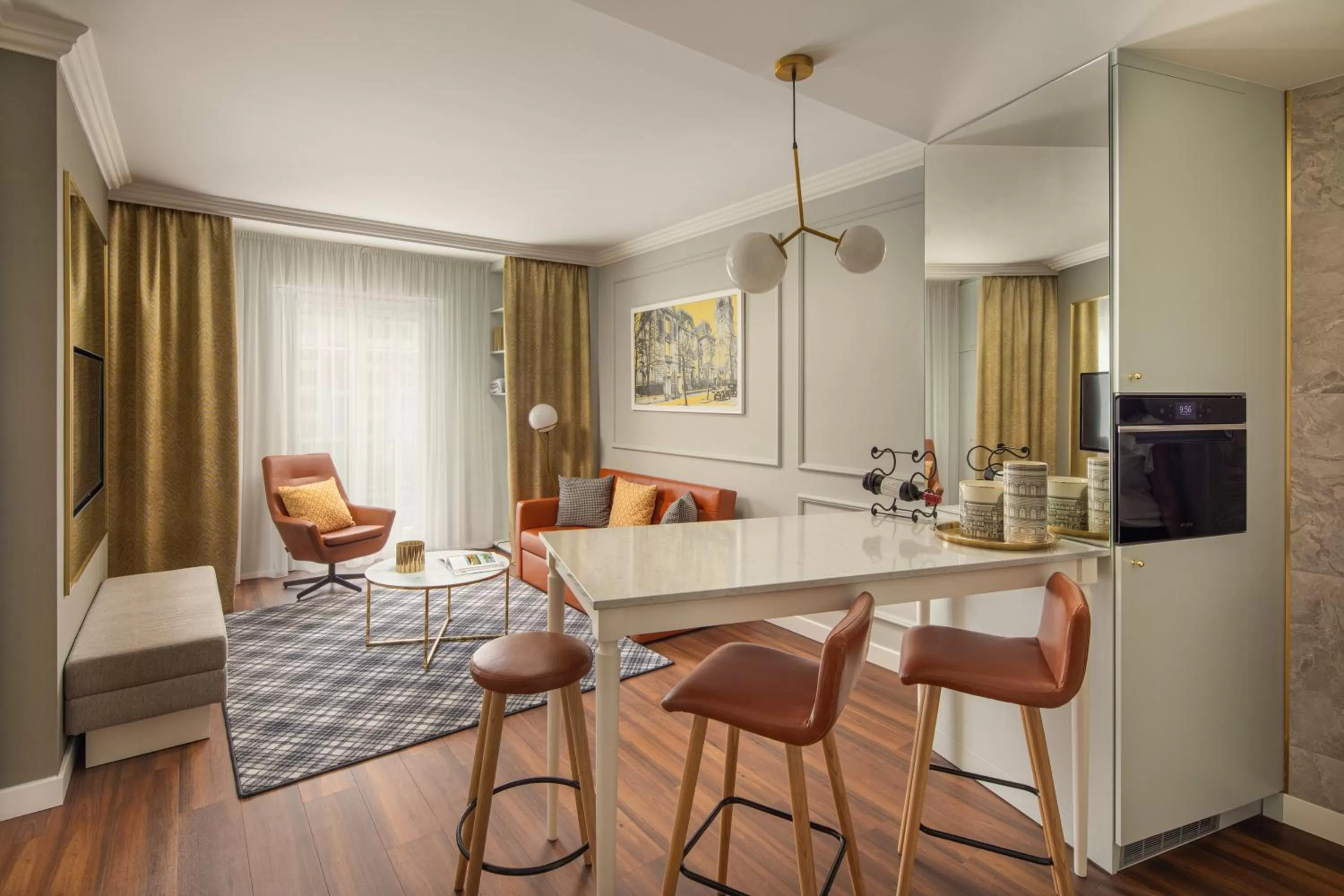 Deluxe Suite in Mamaison Residence Izabella Budapest