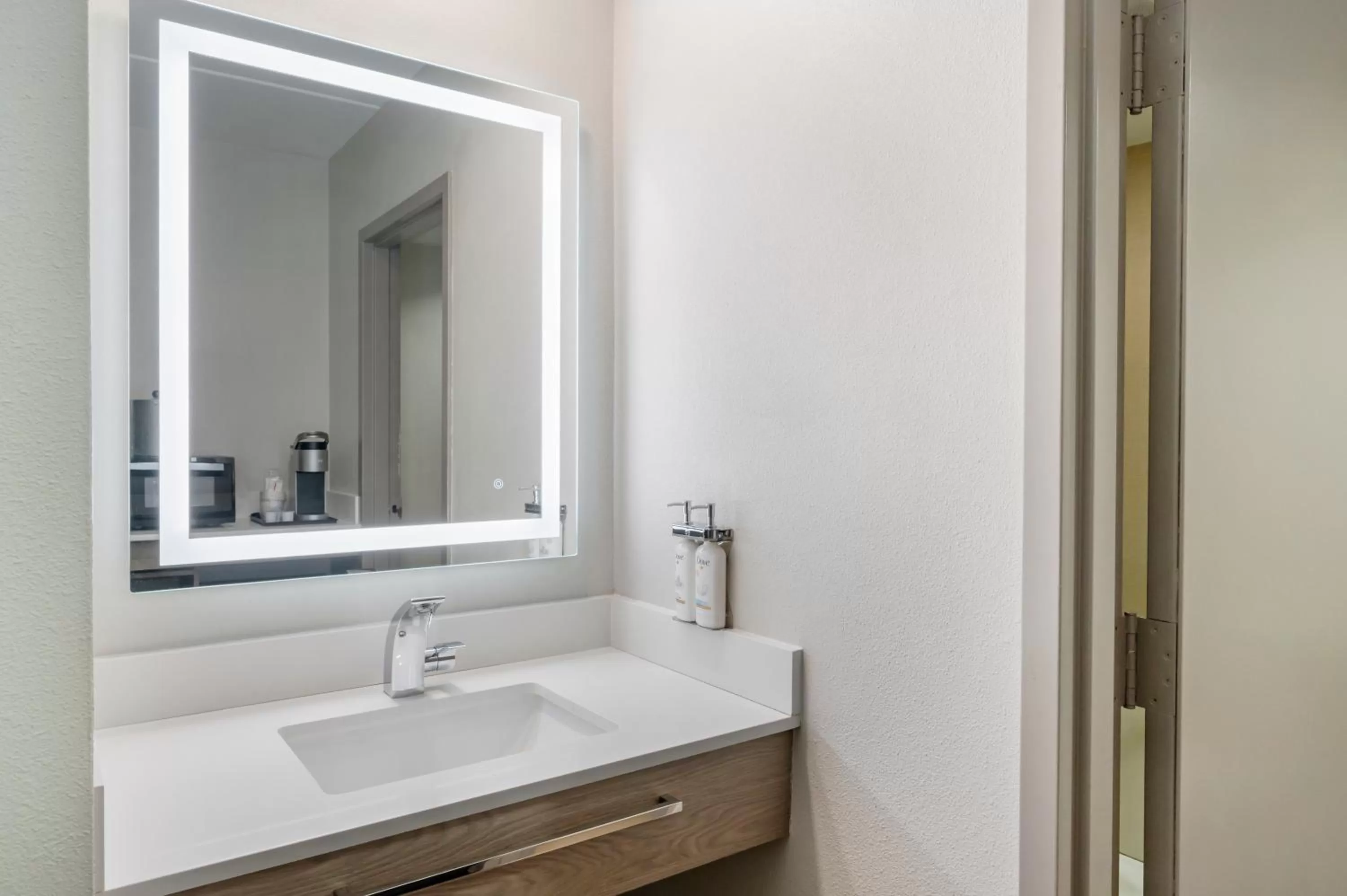 Standard Room in Holiday Inn Express Greencastle by IHG