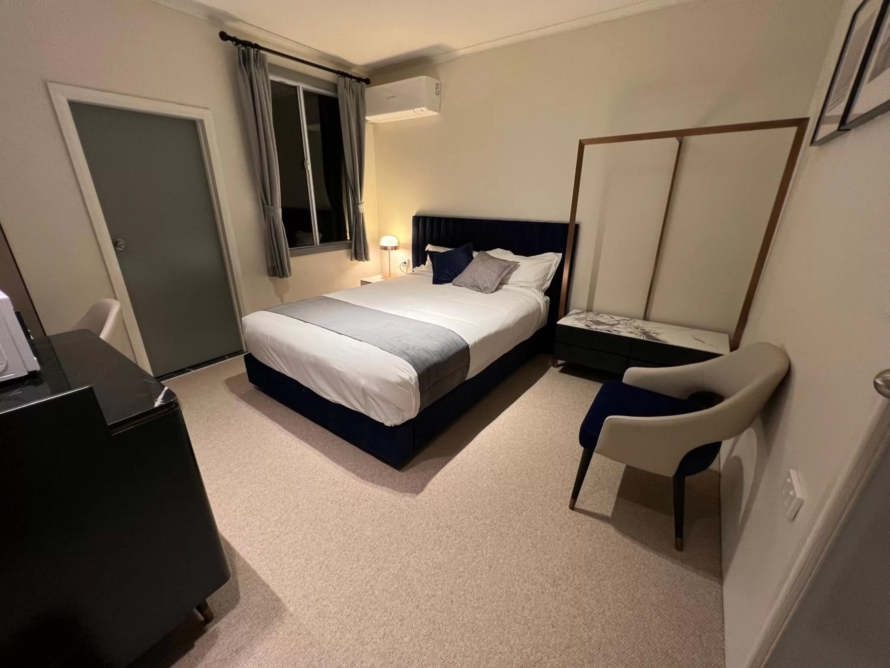 Deluxe Queen Room in Lismore City Motor Inn