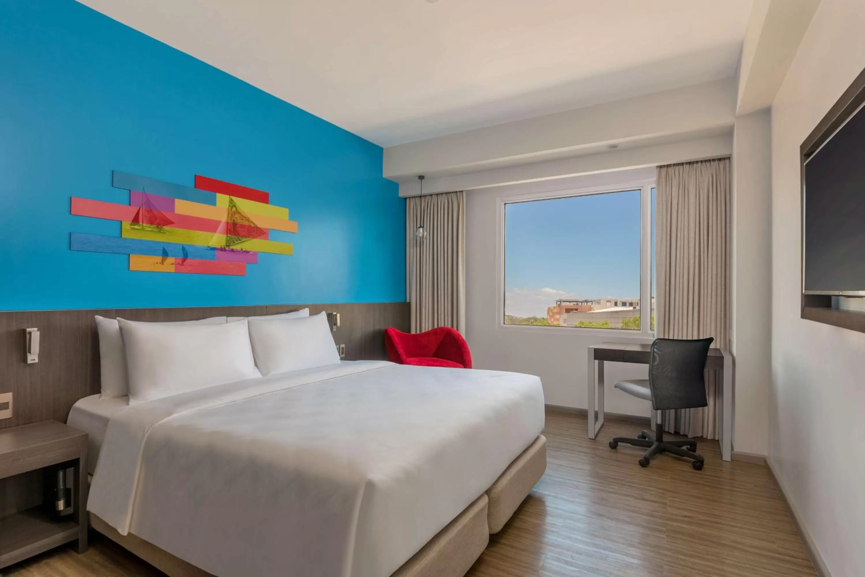 Superior Room - single occupancy in Park Inn By Radisson Iloilo