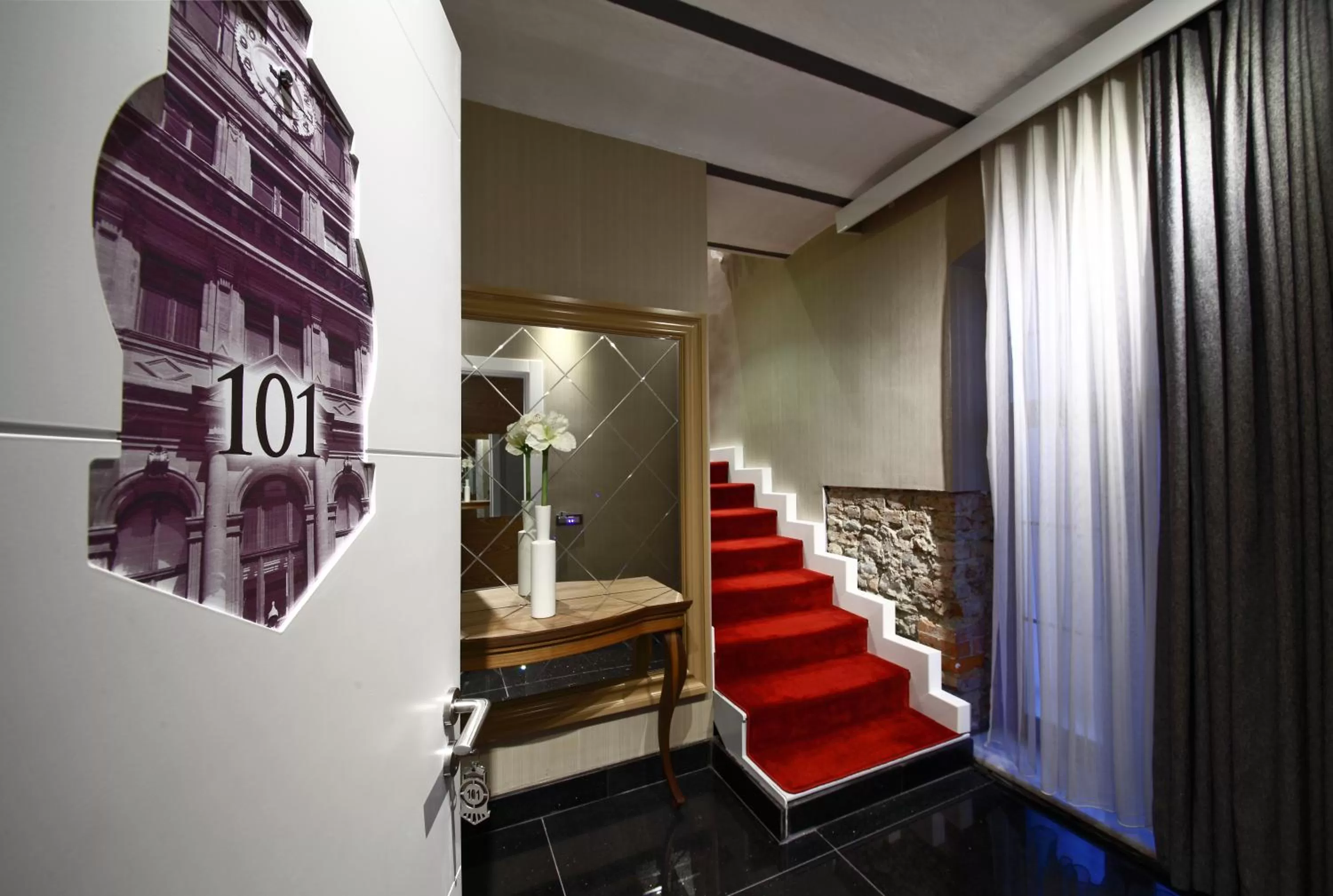 Executive Suite in Montania Special Class Hotel