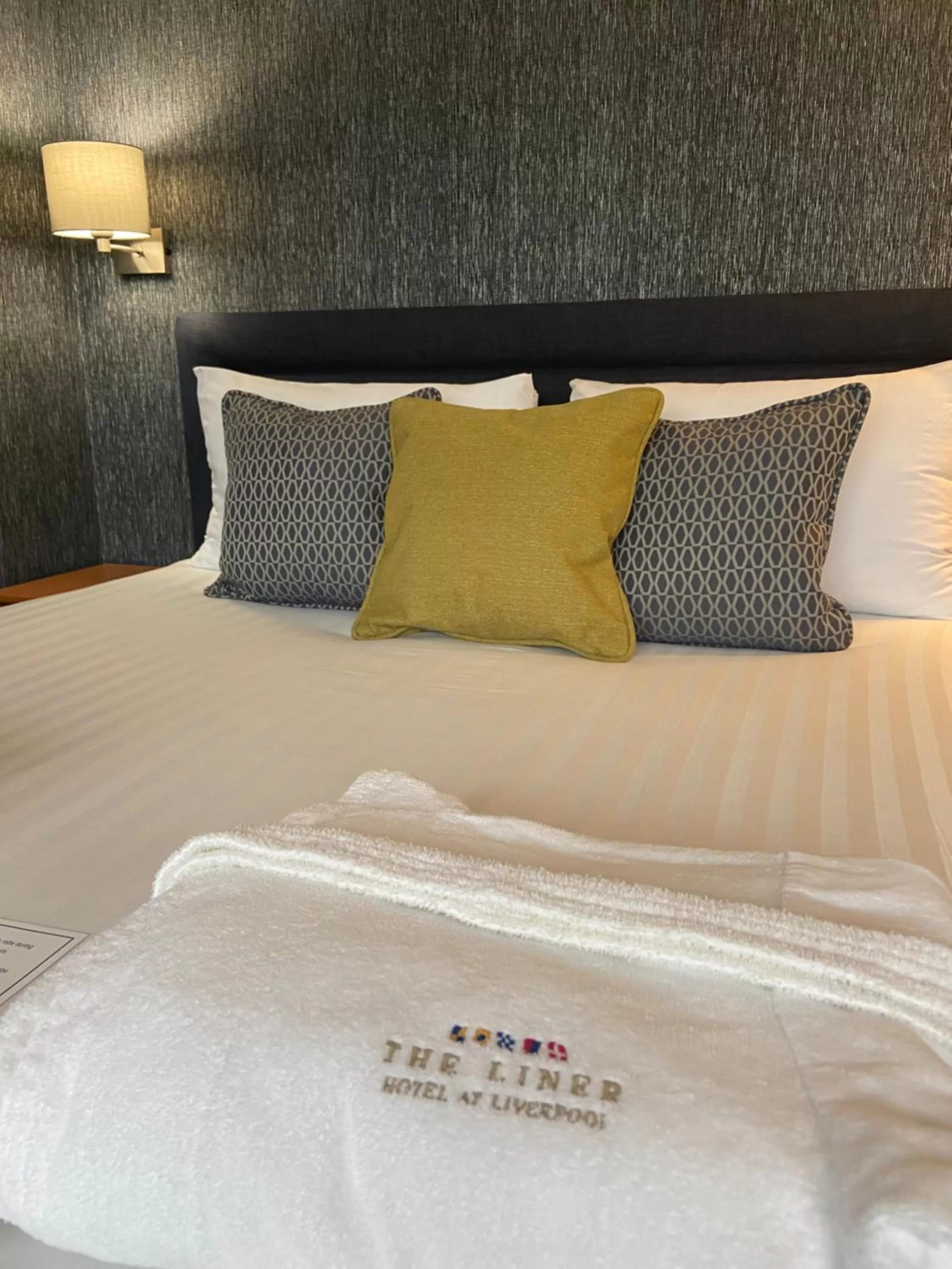 Deluxe Family Room in The Liner at Liverpool