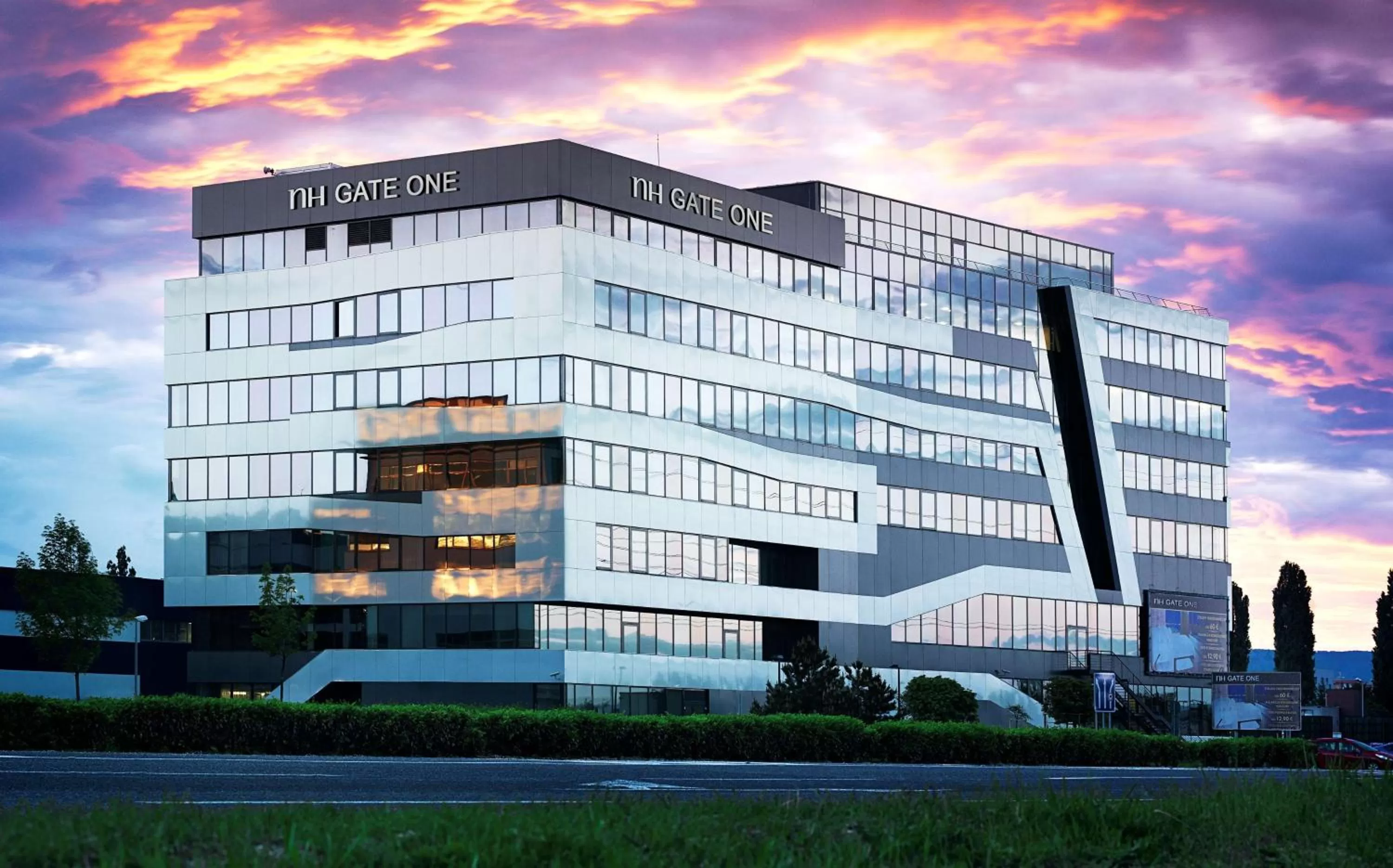 Property building in NH Bratislava Gate One