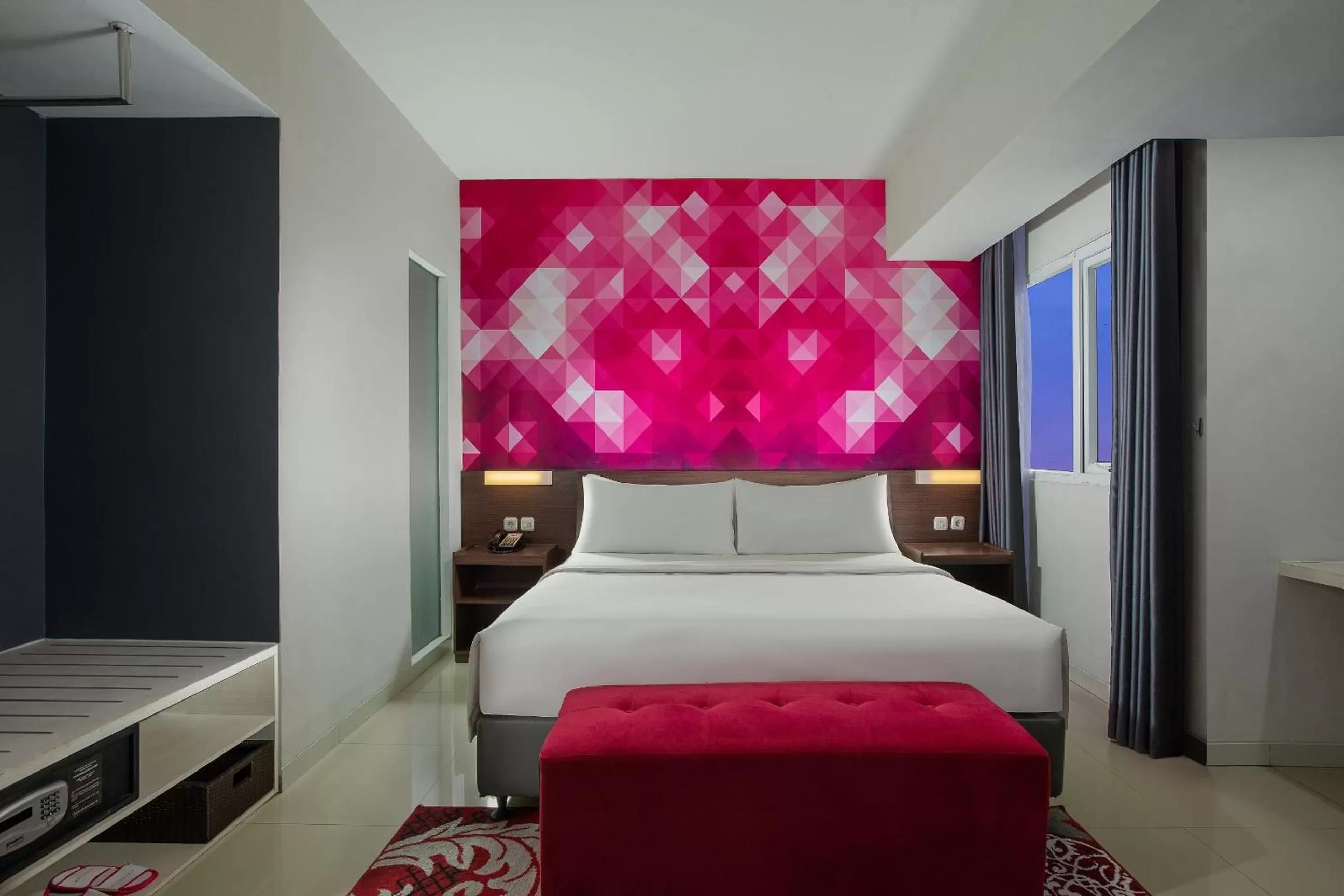 Deluxe Double Room in favehotel Diponegoro