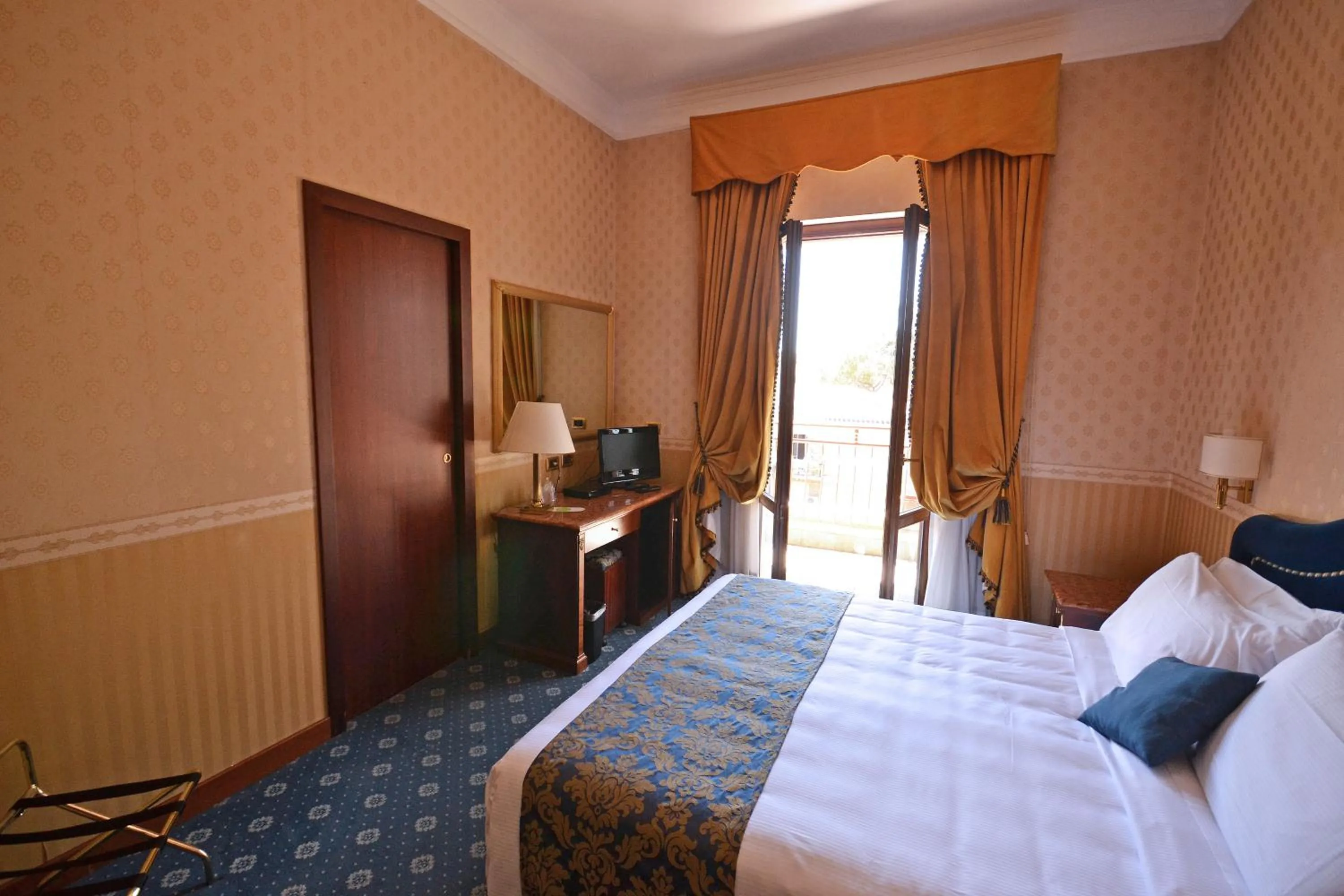 Triple Room in Hotel Cilicia