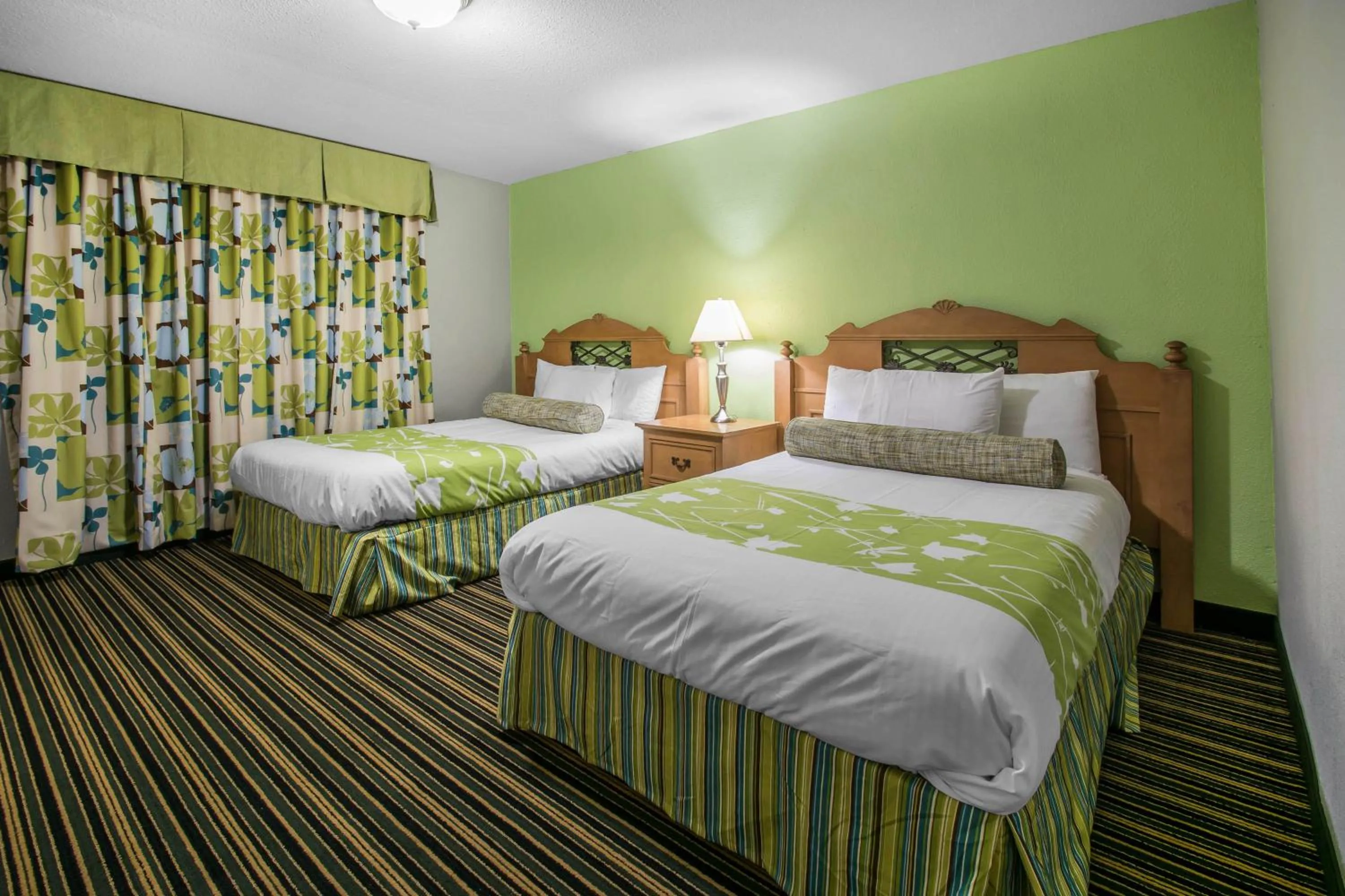 Rodeway Inn & Suites Winter Haven Chain of Lakes