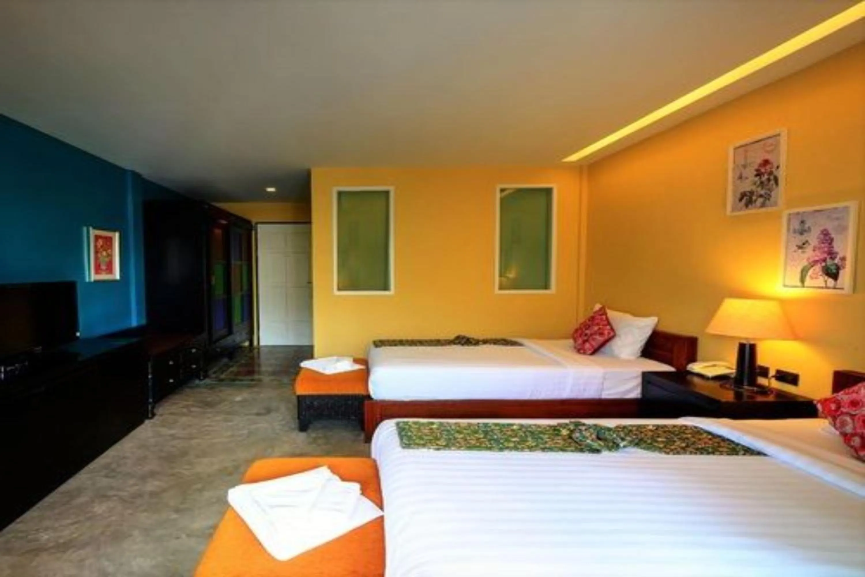 Superior Twin Room in Baan PhuAnda Phuket