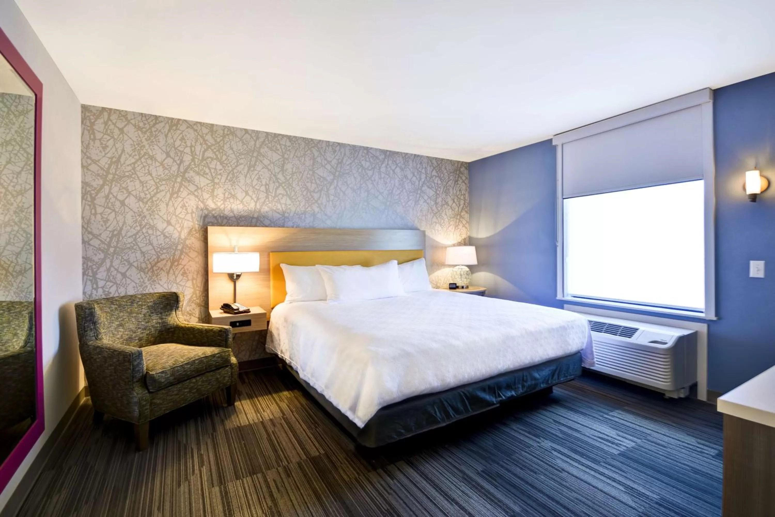 One-Bedroom King Suite - Non-Smoking in Home2 Suites by Hilton Kansas City KU Medical Center