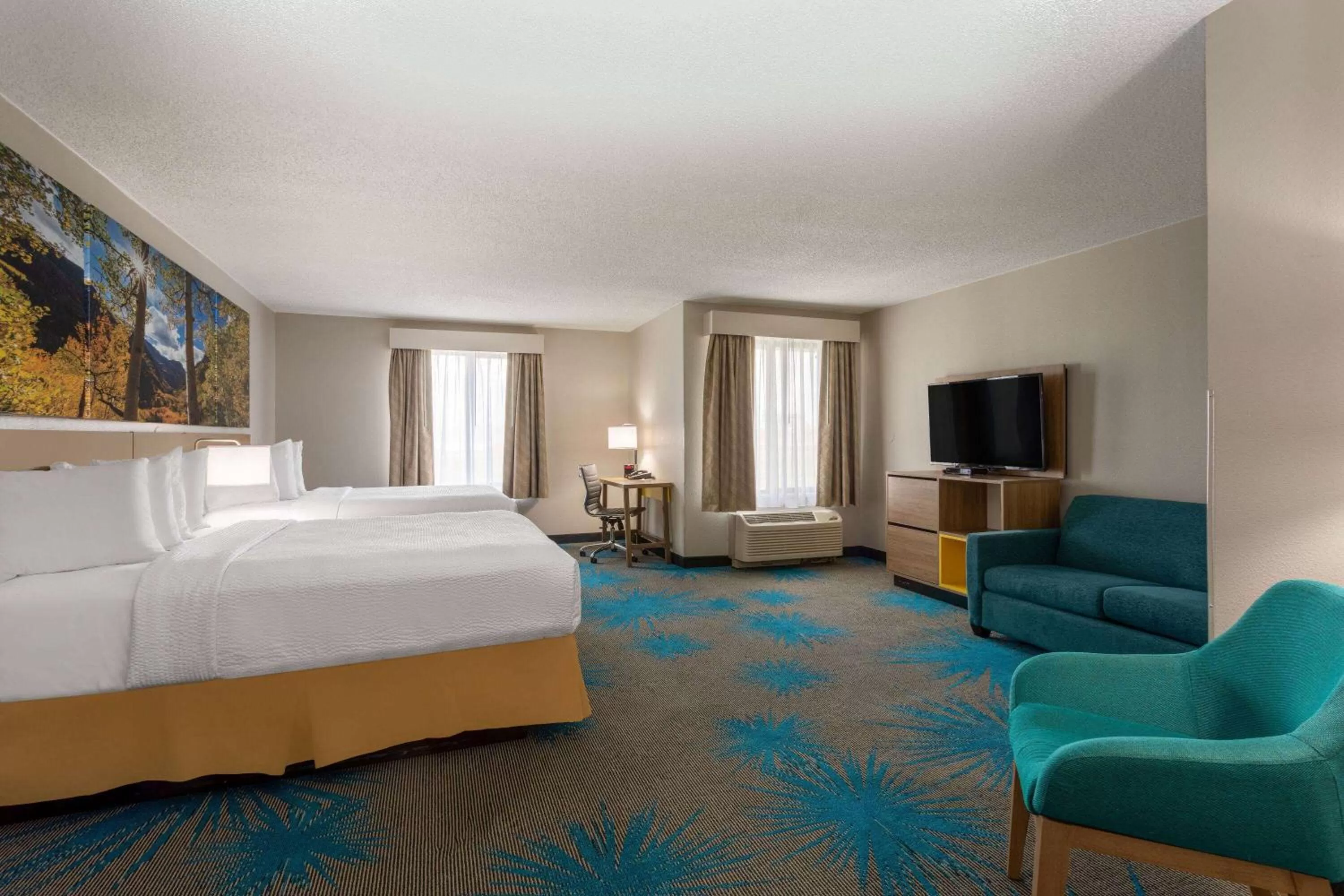 Studio Suite with 2 Queen Beds,  Non-Smoking in Days Inn & Suites by Wyndham Denver International Airport