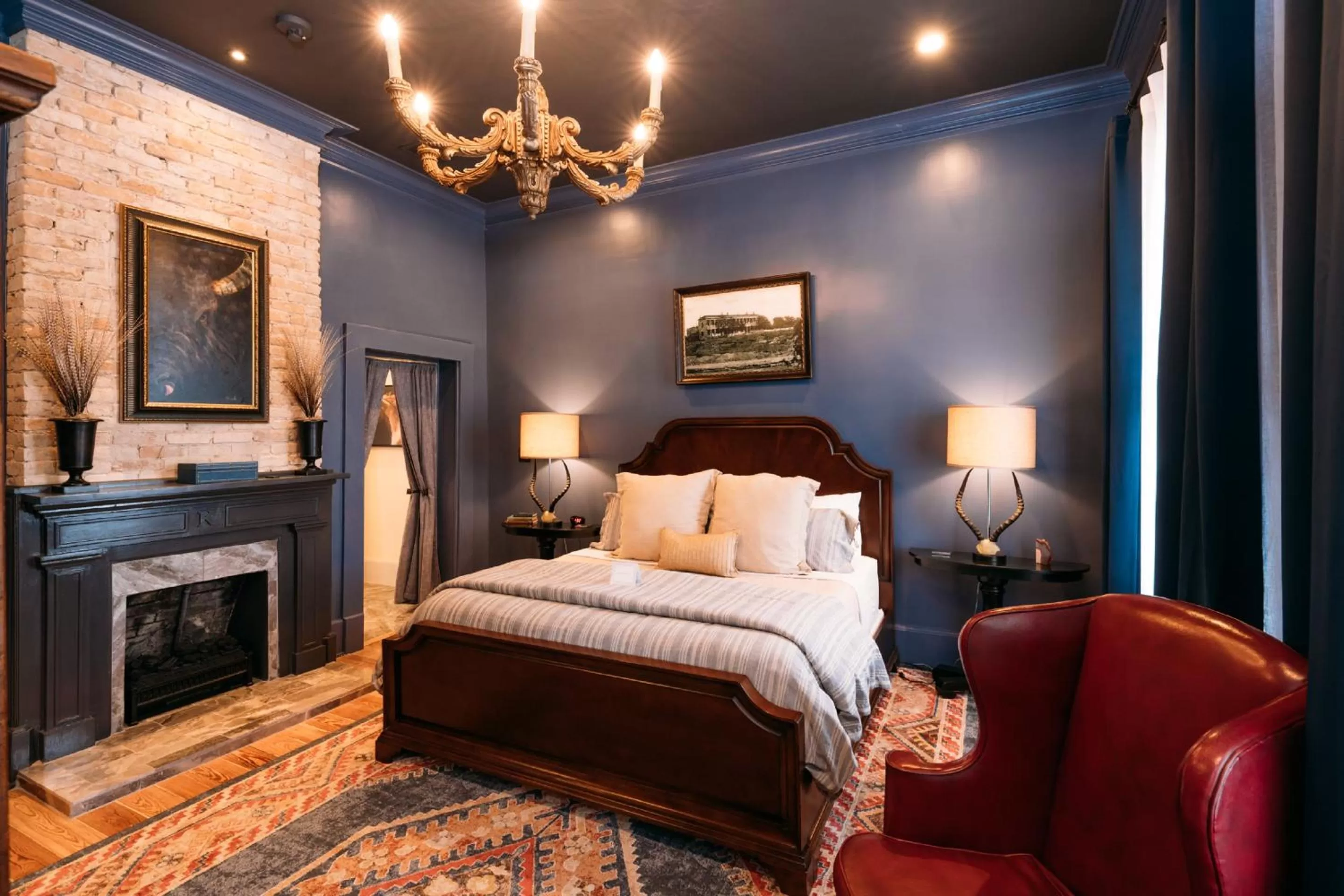 Superior King Suite in The Kendall