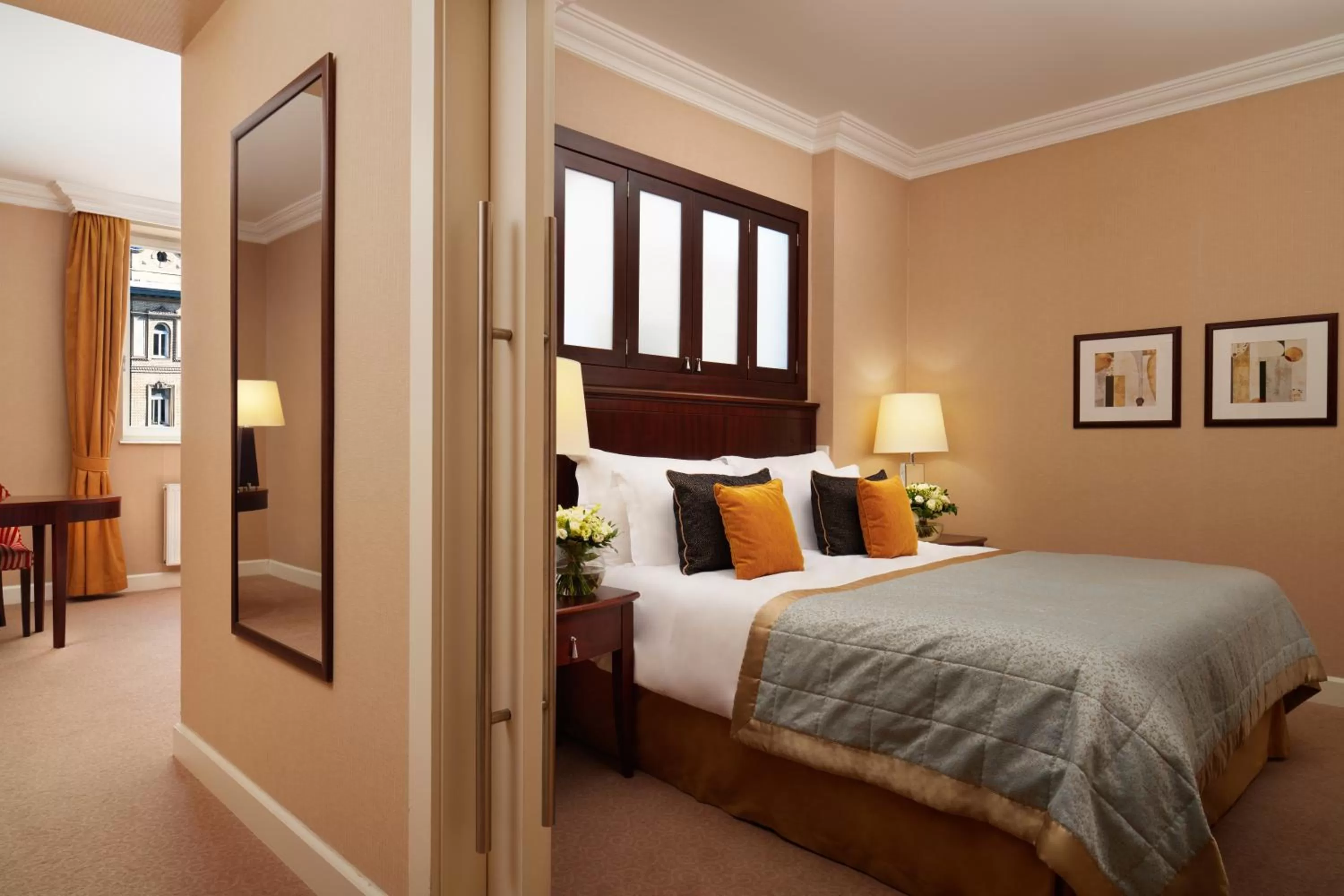 Junior Suite with Royal Spa and Executive Club Access in Corinthia Budapest