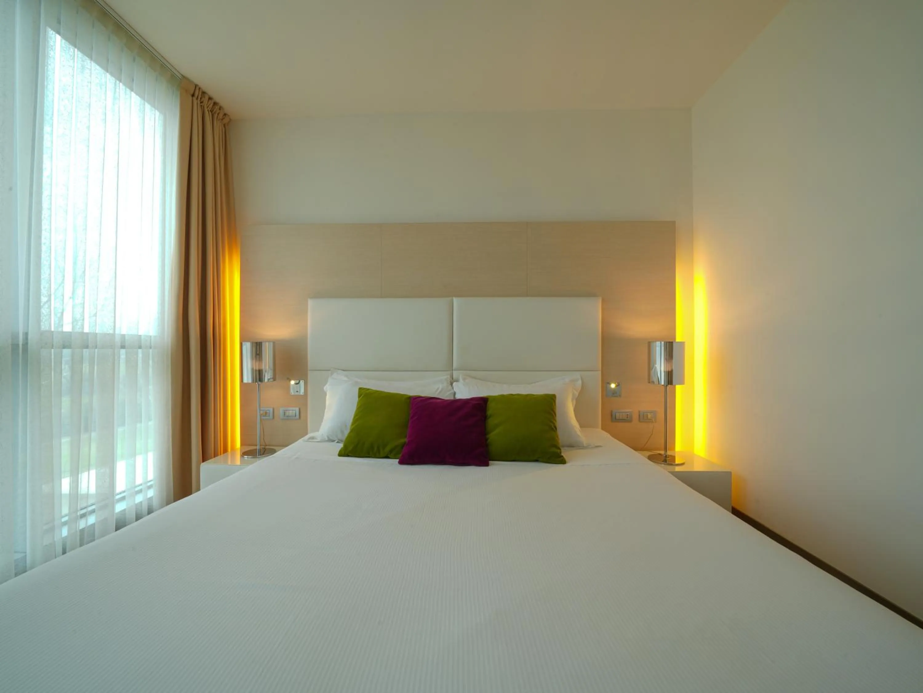 Standard Double Room in Pisa Tower Plaza