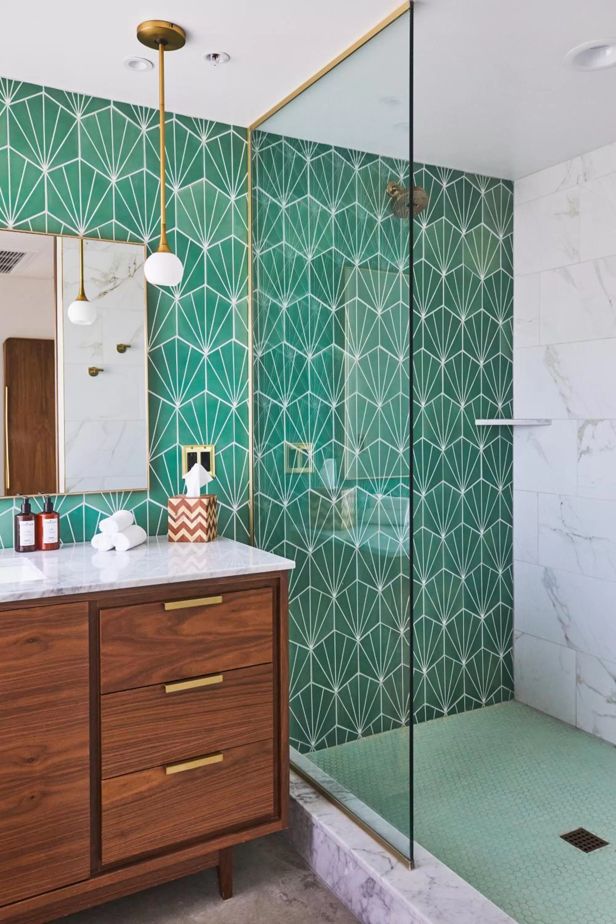 Deluxe King Room with Fire Pit, Balcony in RISE Uptown