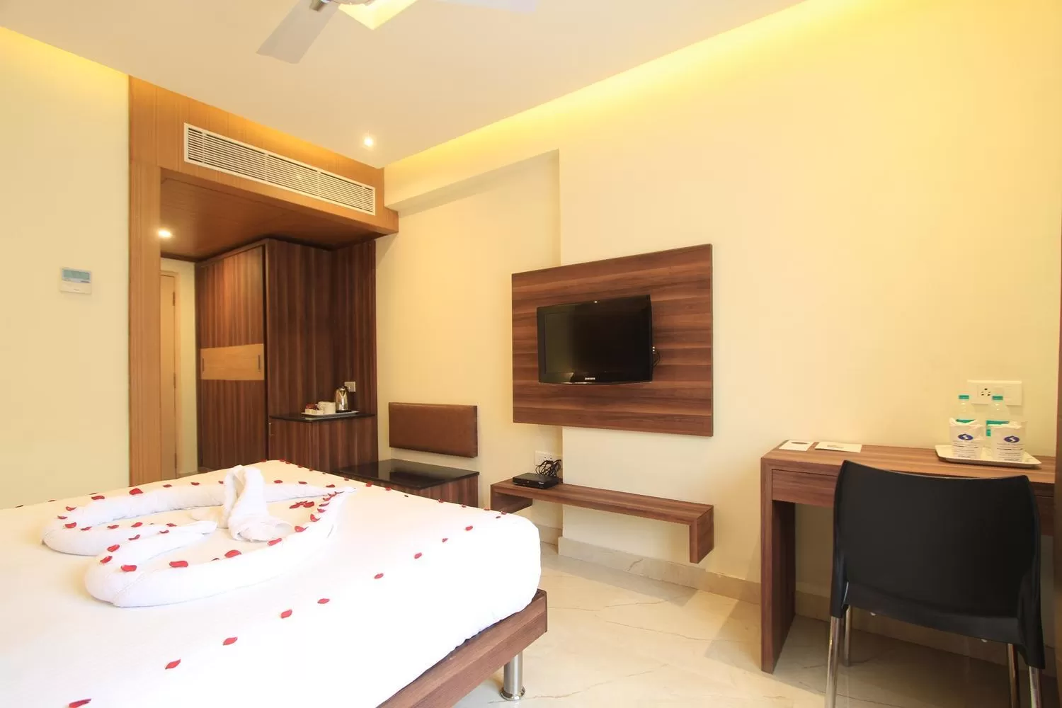 Standard Double Room in Sandesh Pride