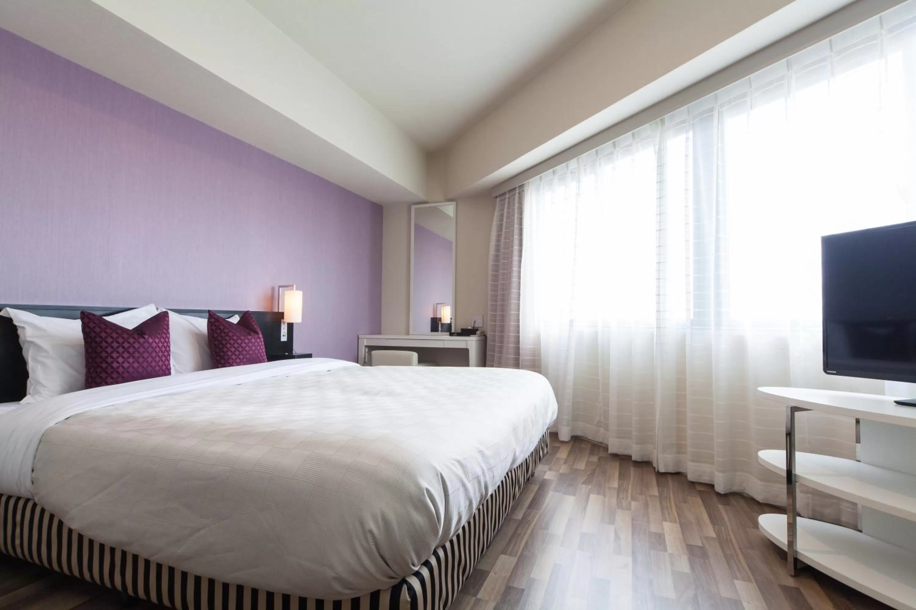 Corner Double Room - Non-Smoking in Sakura Terrace